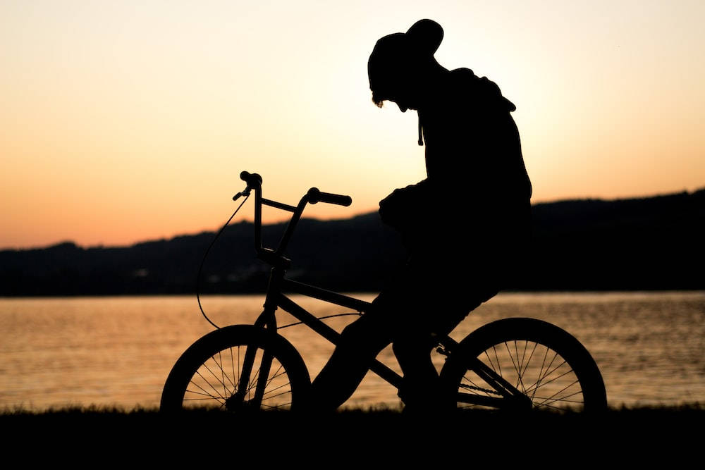 Single Boy, bicycle, sunset, SD Desktop Wallpaper