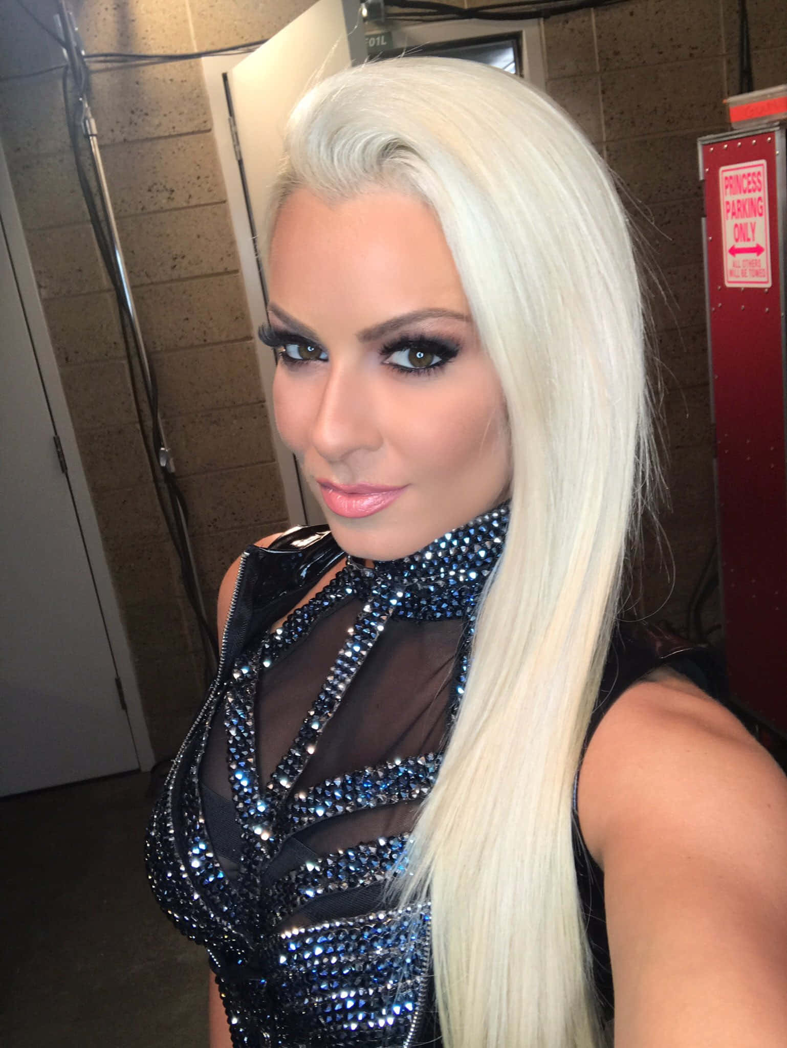 platinum blonde hair, bold makeup, sparkling black outfit, Full HD Phone Wallpaper
