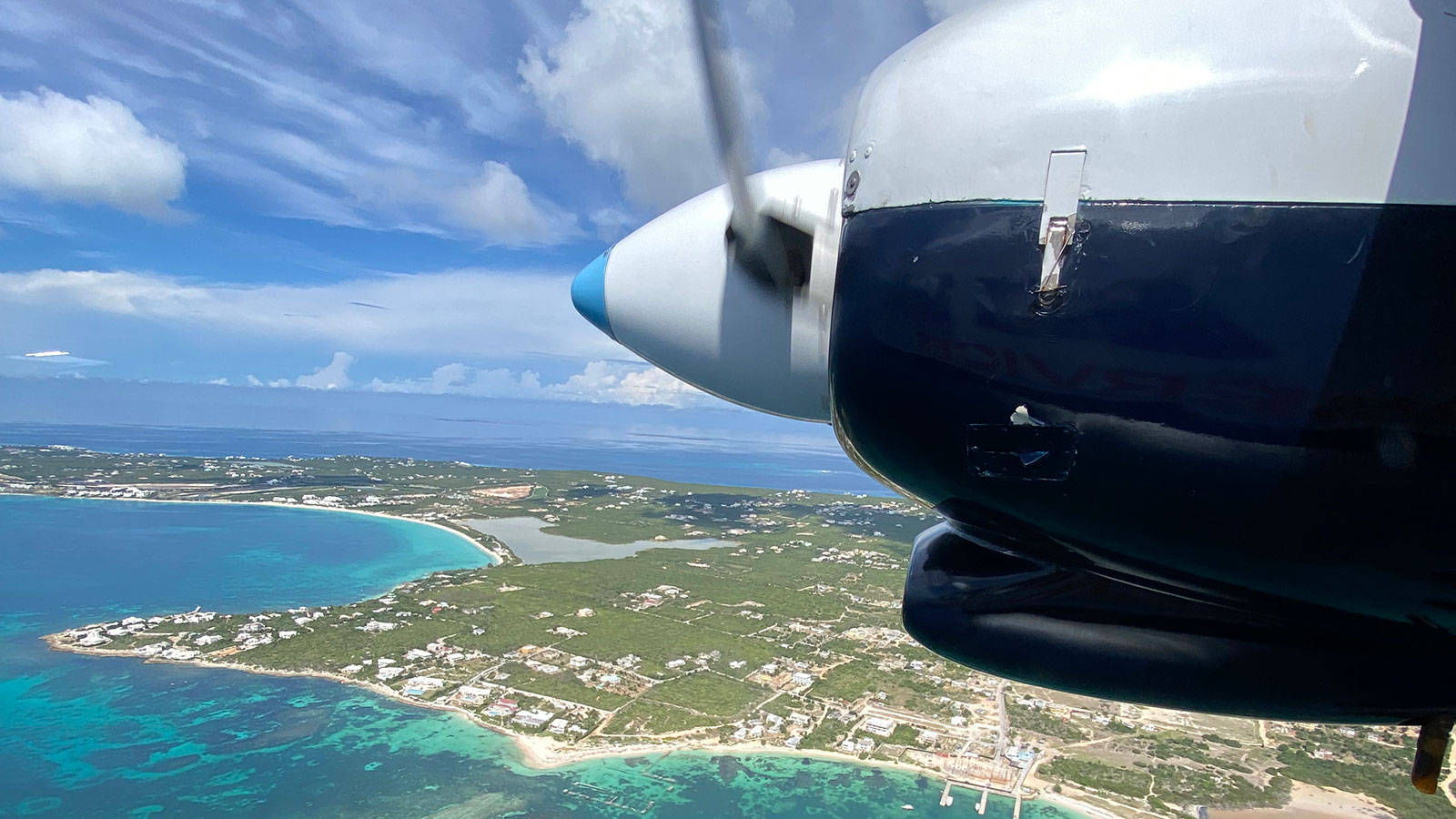 Sint Maarten, turquoise waters, lush green coastline, HD Desktop Wallpaper