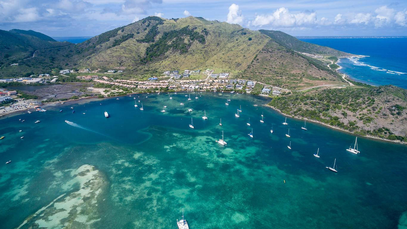 Sint Maarten, turquoise bay, sailboats, HD Desktop Wallpaper