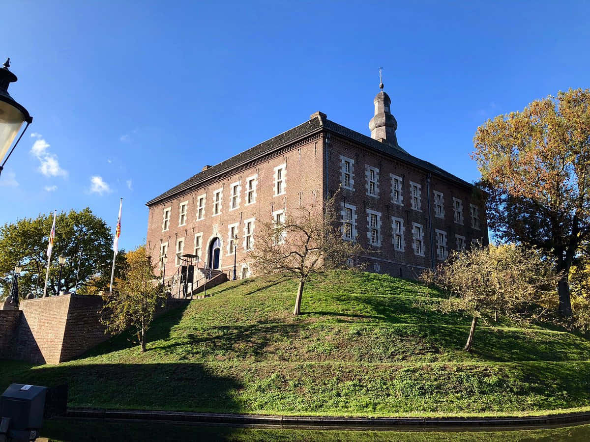 Sittard, historical building, brick castle, SD Desktop Wallpaper