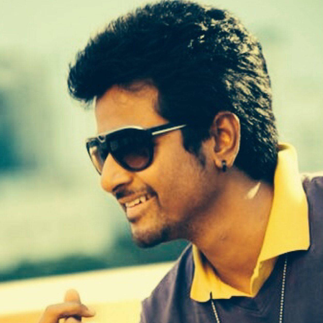 Sivakarthikeyan, vintage styled portrait, yellow-collared shirt, SD Desktop Wallpaper