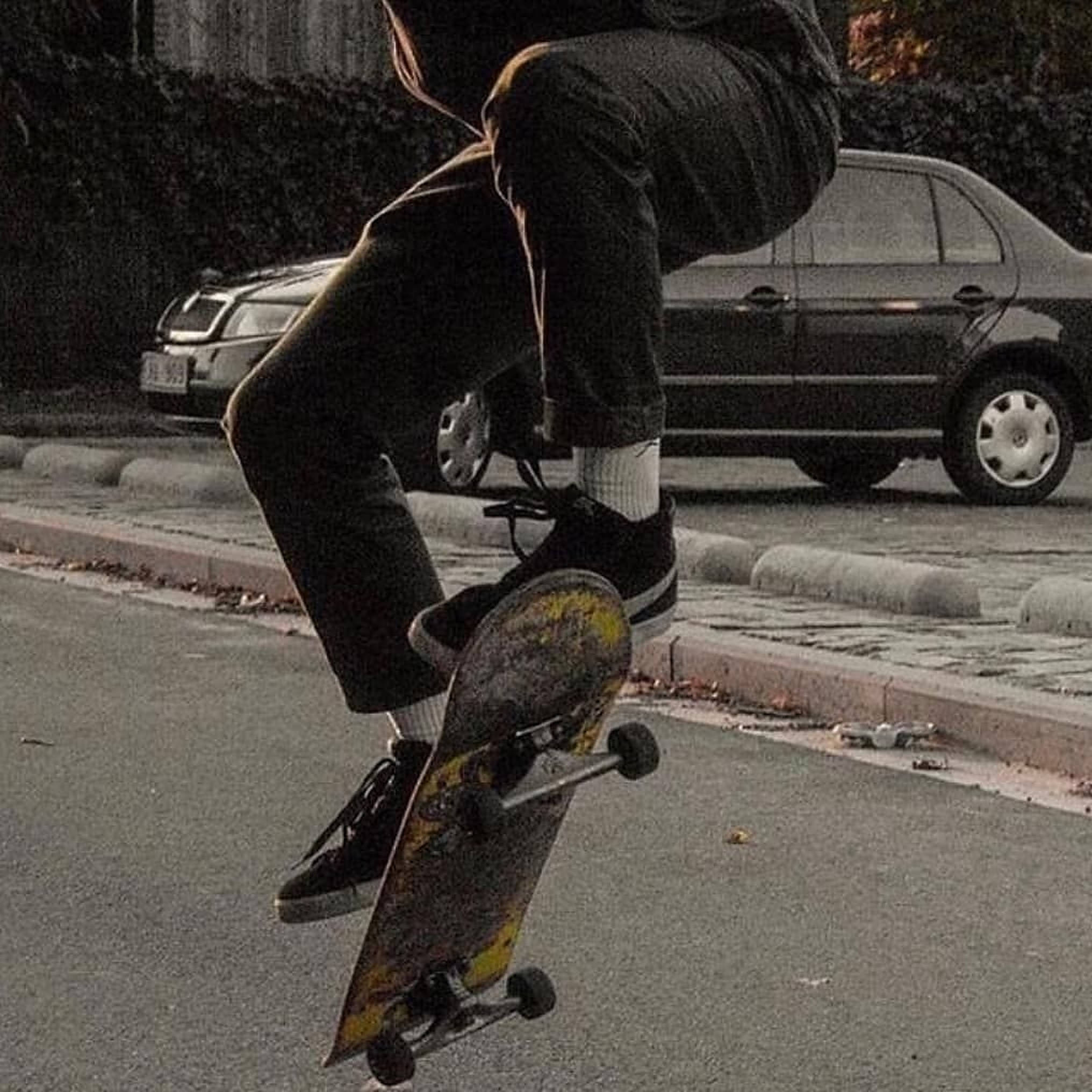 Skater Boy Aesthetic, skateboarder, mid-air, Full HD Desktop Wallpaper