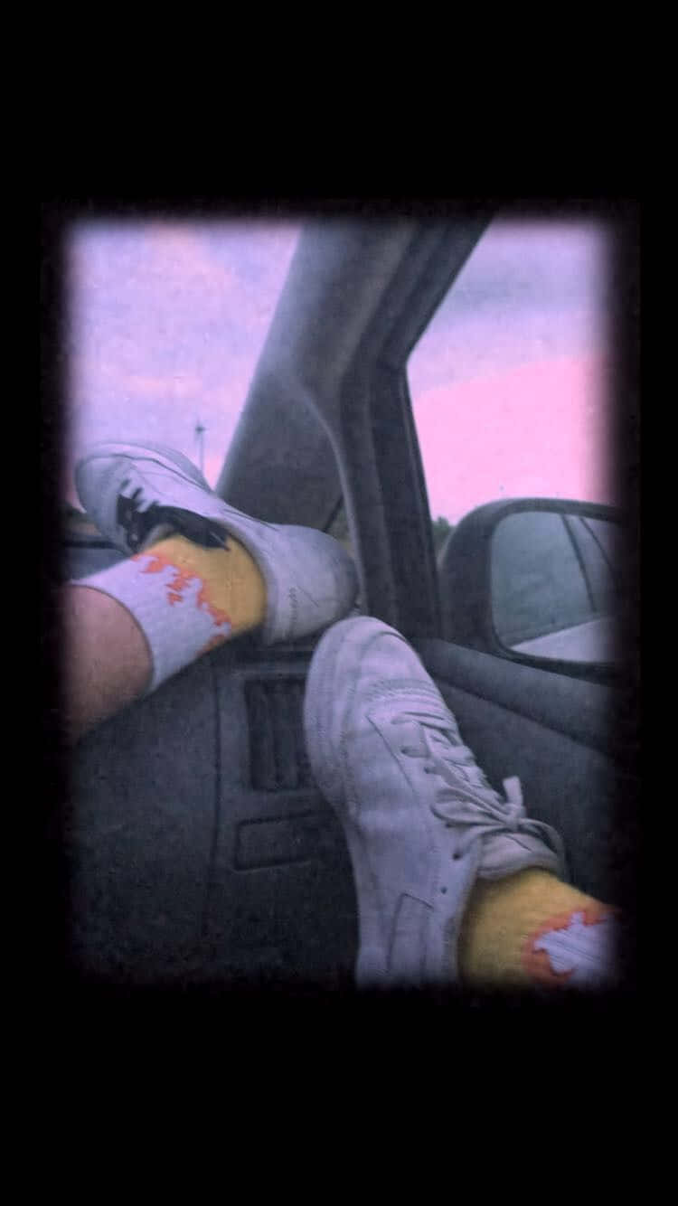 skater girl, white sneakers, patterned socks, HD Phone Wallpaper