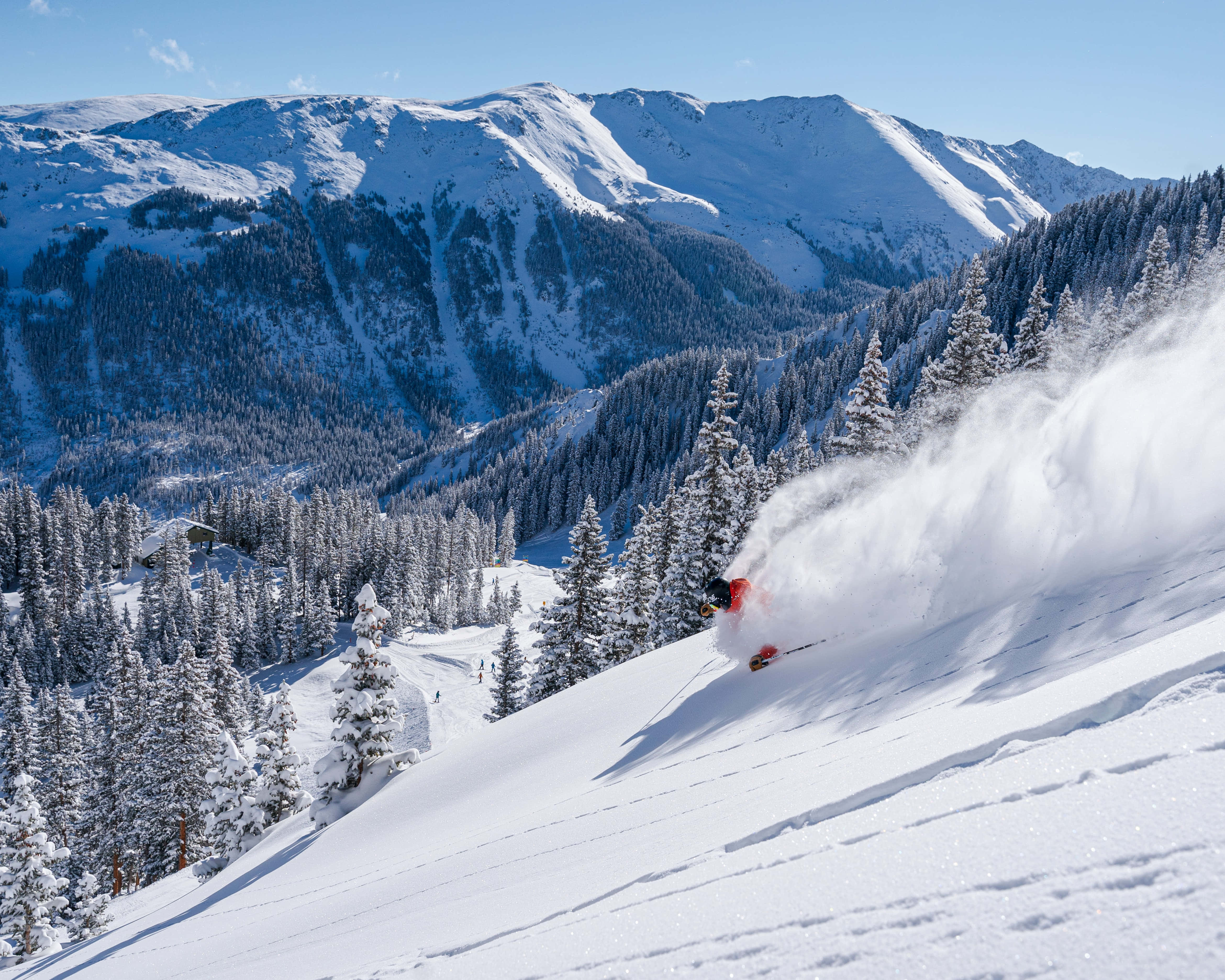 Ski Mountain, fresh powder, sunlit snowy slope, 4K Desktop Wallpaper