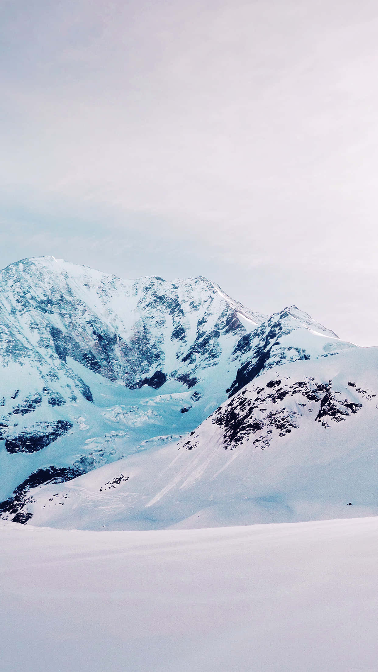 Ski Mountain, snow-covered mountain range, pale sky, Full HD Phone Wallpaper