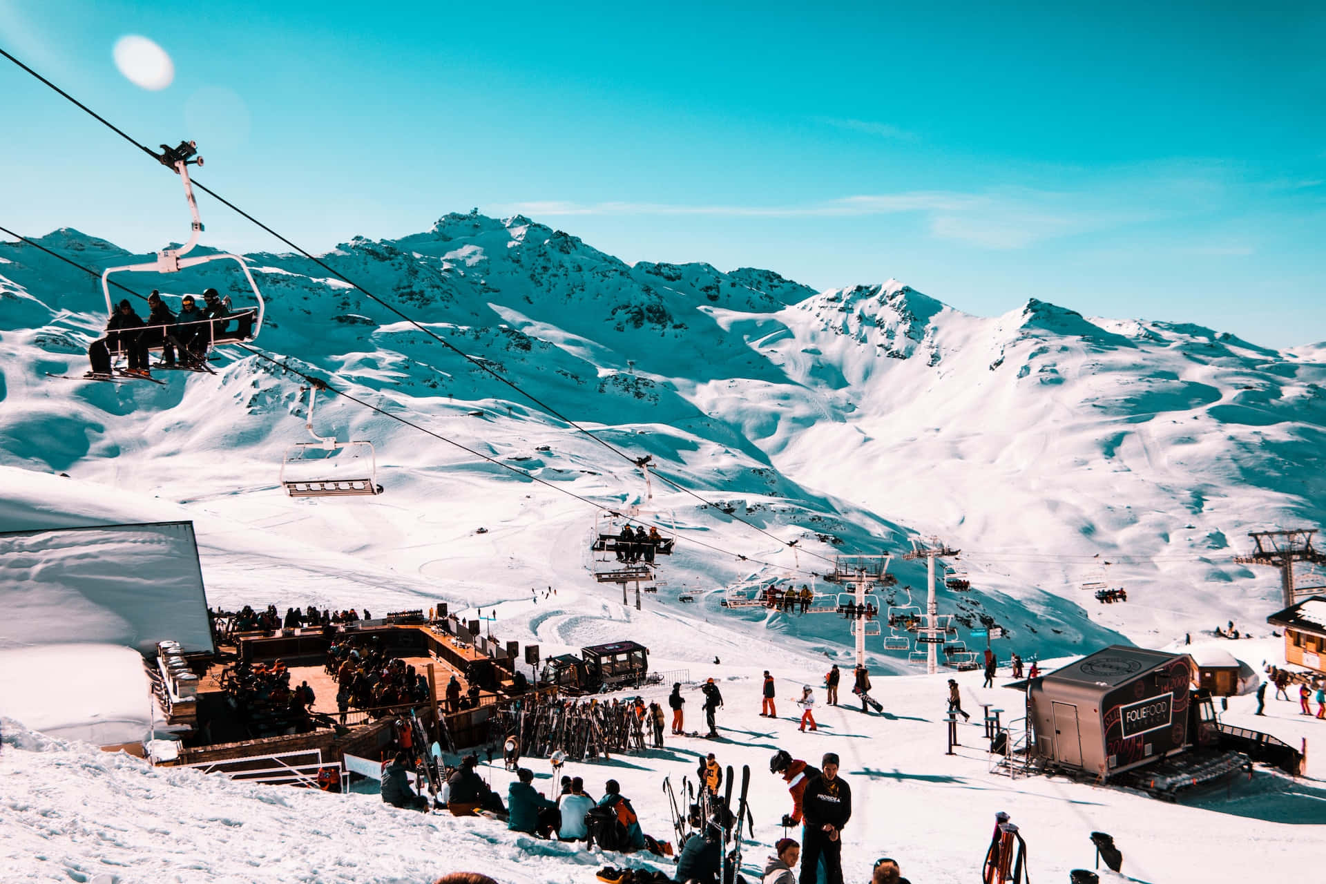 Ski Resort, chairlifts, snow-covered peaks, Full HD Desktop Wallpaper