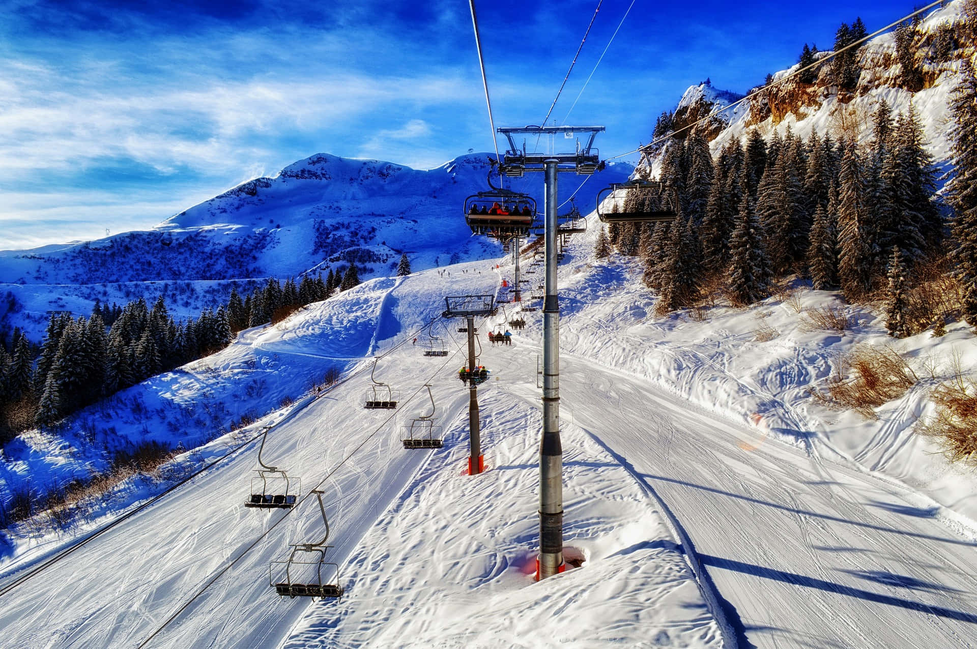 Ski Resort, ski lift, snow-covered mountain slope, Full HD Desktop Wallpaper