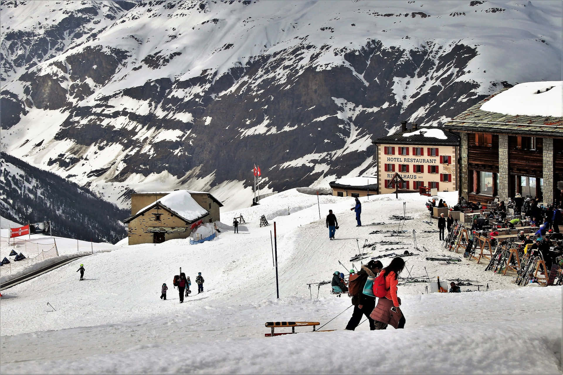 Ski Resort, mountain lodge, snow-covered peaks, Full HD Desktop Wallpaper