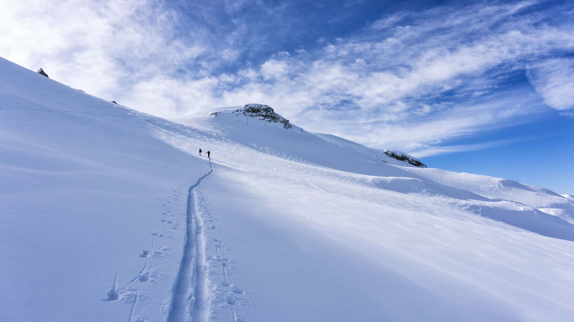 Ski Mountain Prints, snow-covered mountain slope, bright blue sky, Full HD Desktop Wallpaper