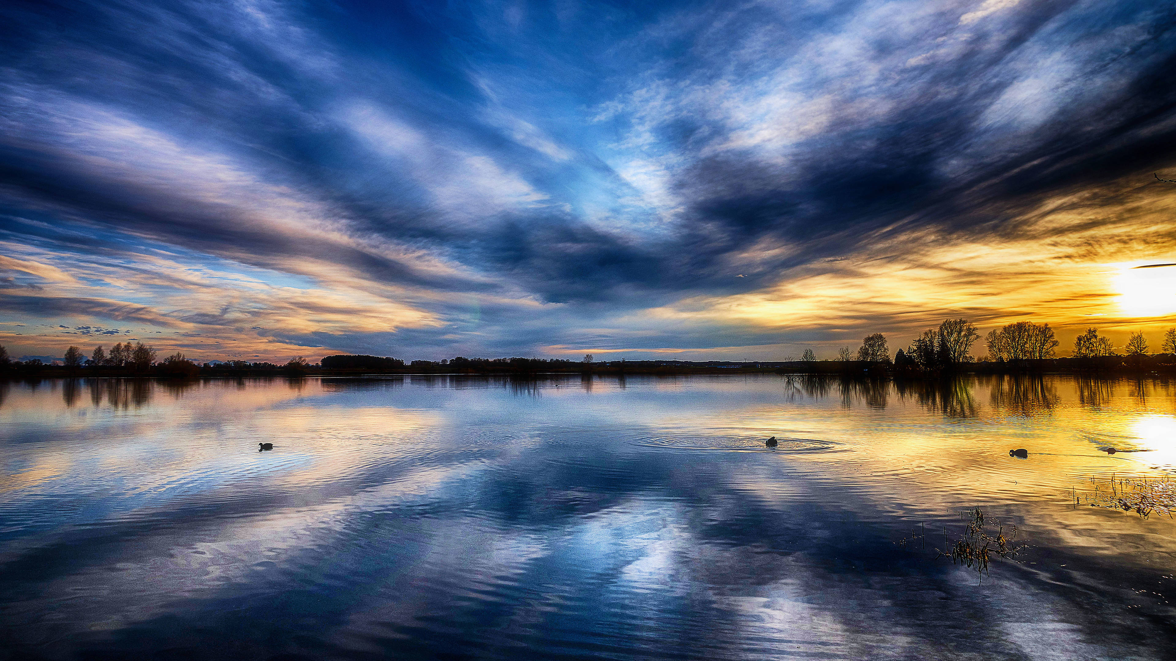 3840x2160 monitor, lake, dramatic sky, 4K Desktop Wallpaper
