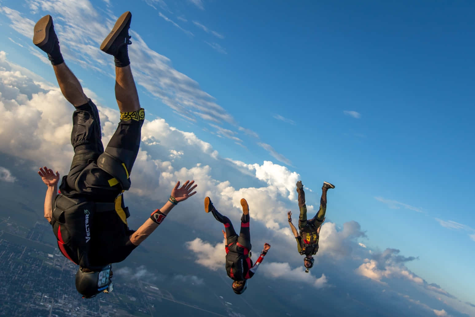 freefall, vast blue sky, fluffy white clouds, HD Desktop Wallpaper