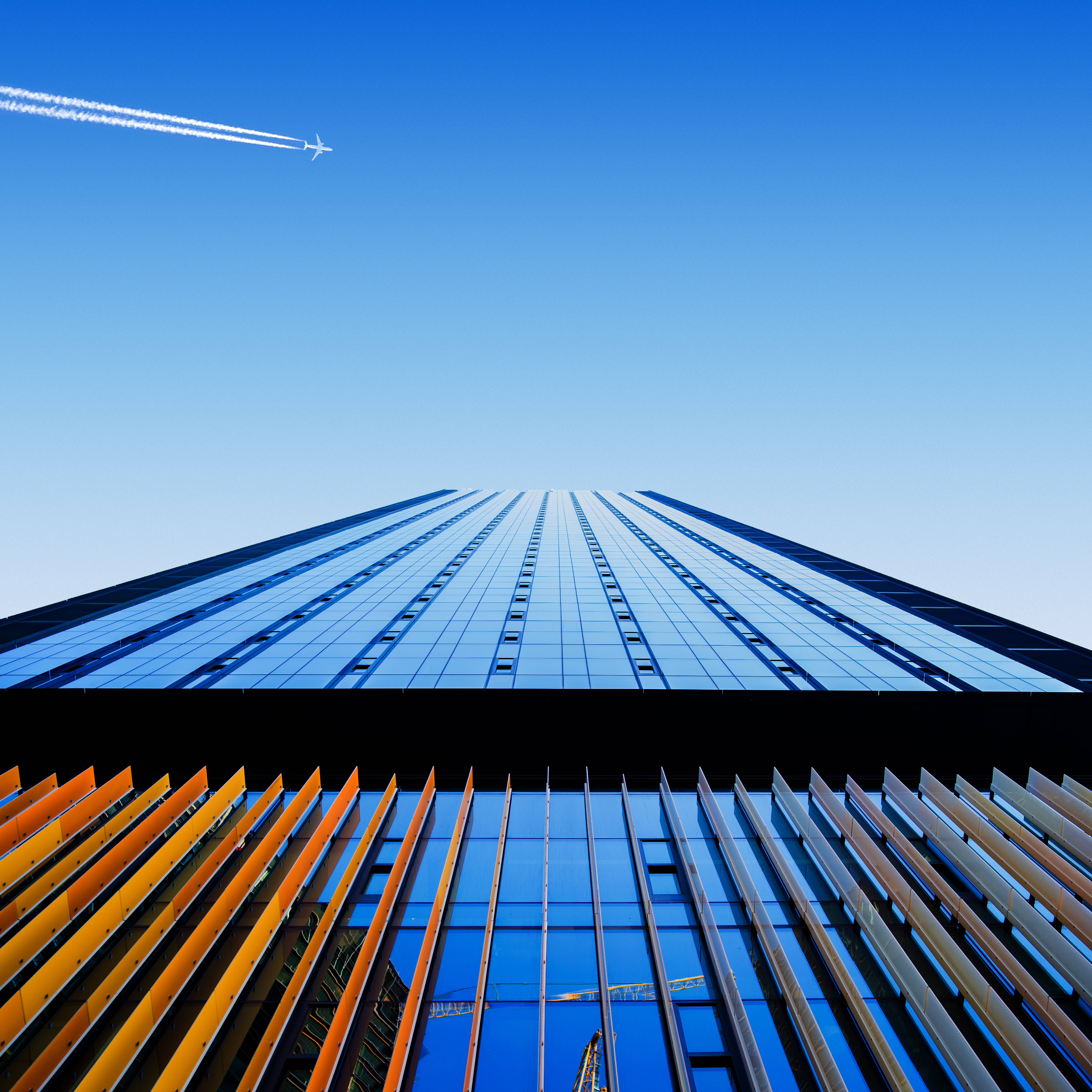 perspective skyscraper plan, modern glass skyscraper, jet, 5K Desktop Wallpaper