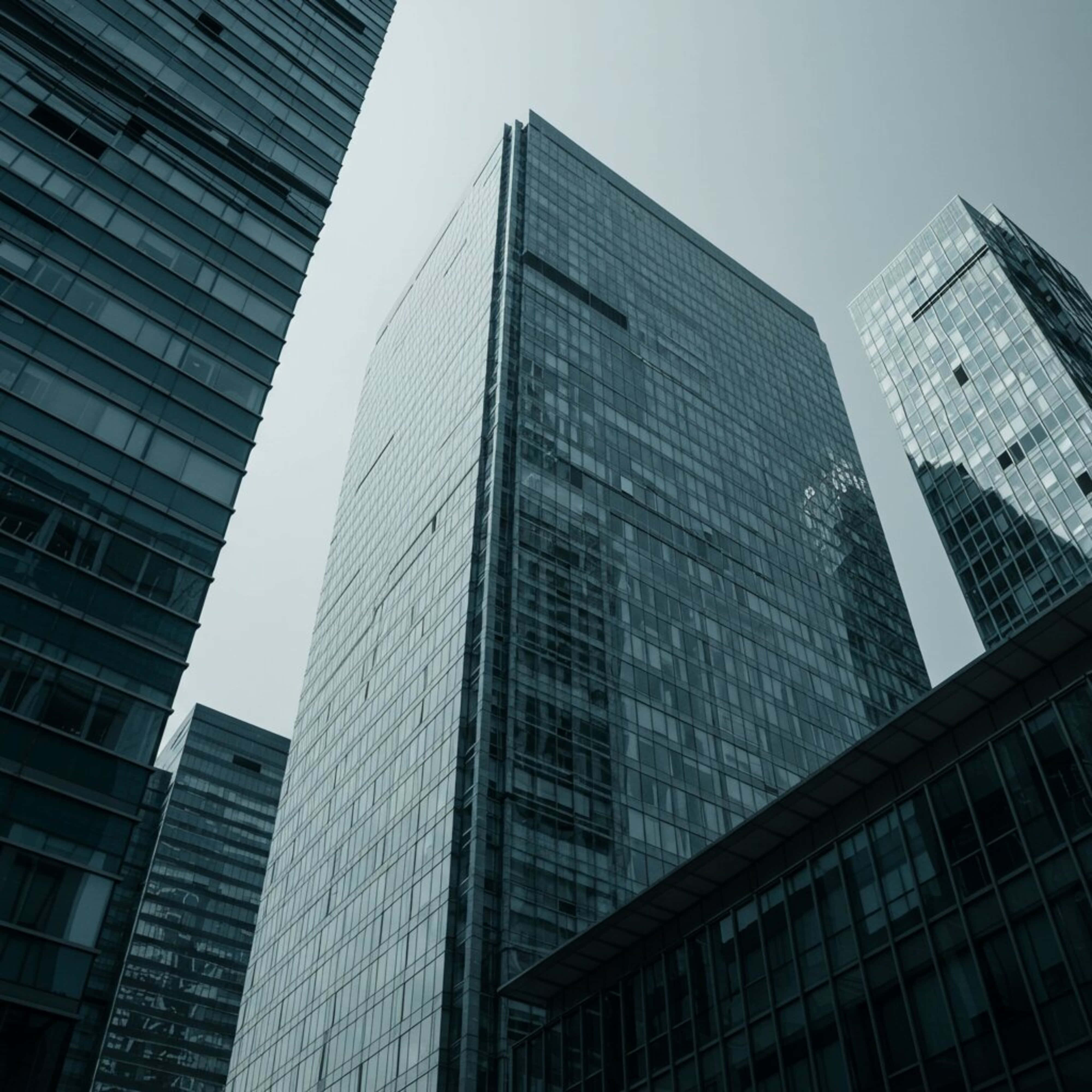 glass skyscrapers, muted gray sky, modern urban canyon, 4K Desktop Wallpaper