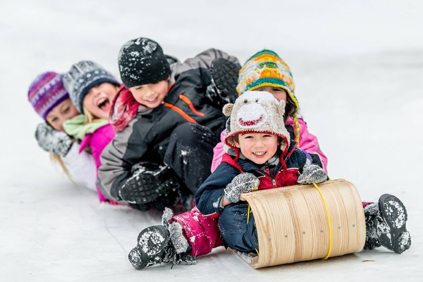 kids, sledding, snowy slope, HD Desktop Wallpaper