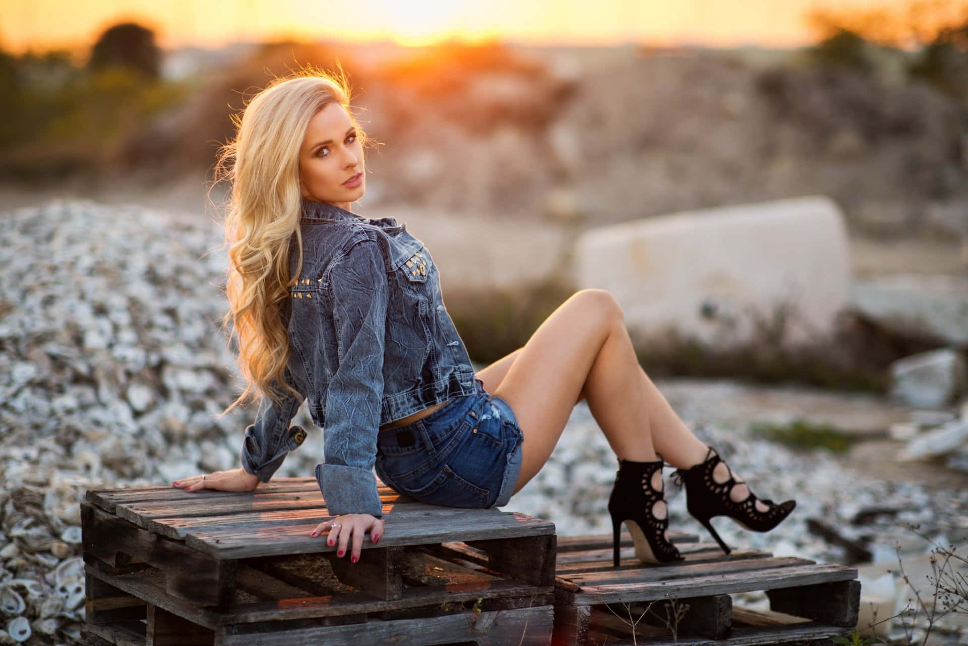 Slim, blonde girl, sunset, Full HD Desktop Wallpaper