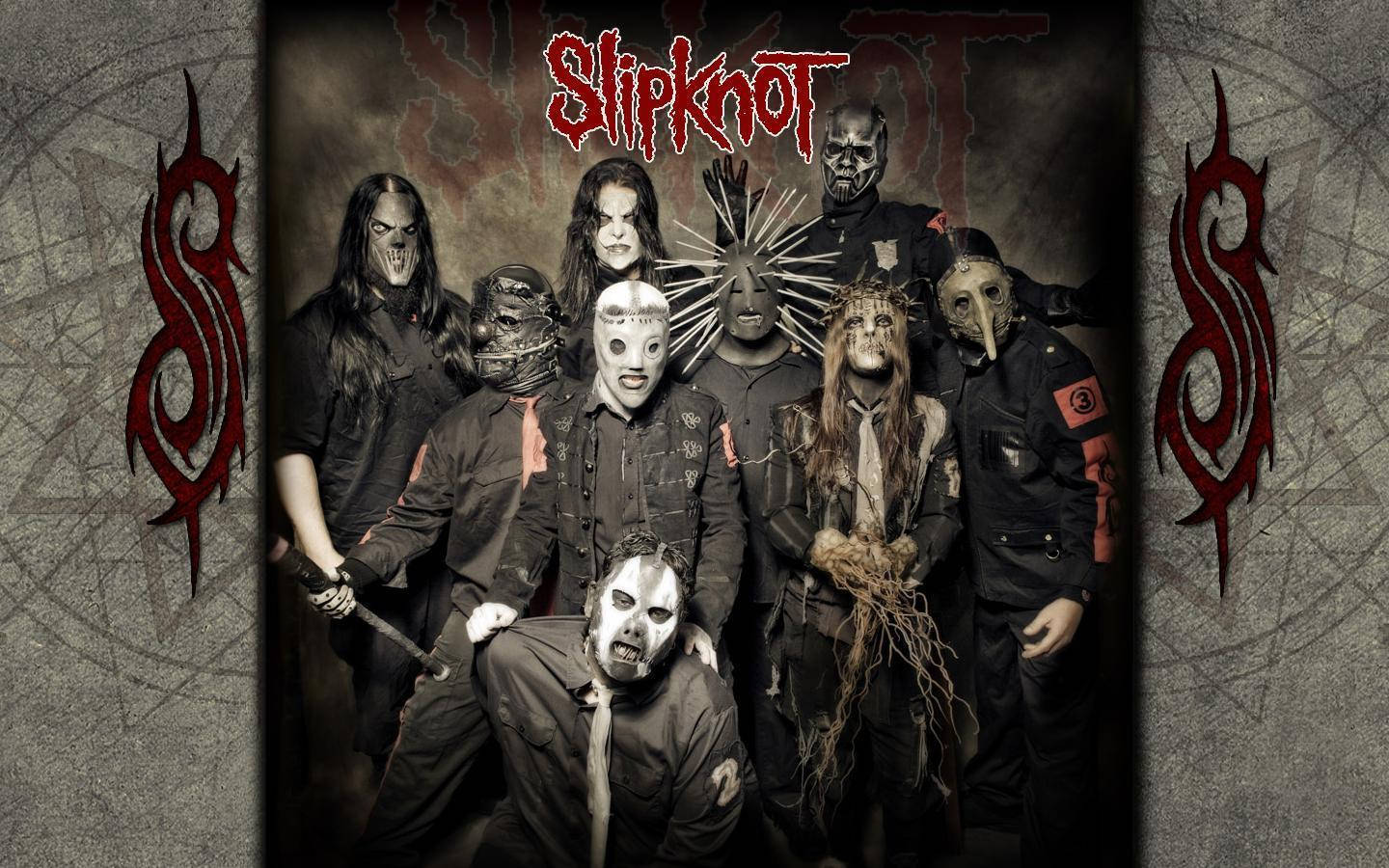 Slipknot, grotesque masks, cracked concrete backdrop, HD Desktop Wallpaper