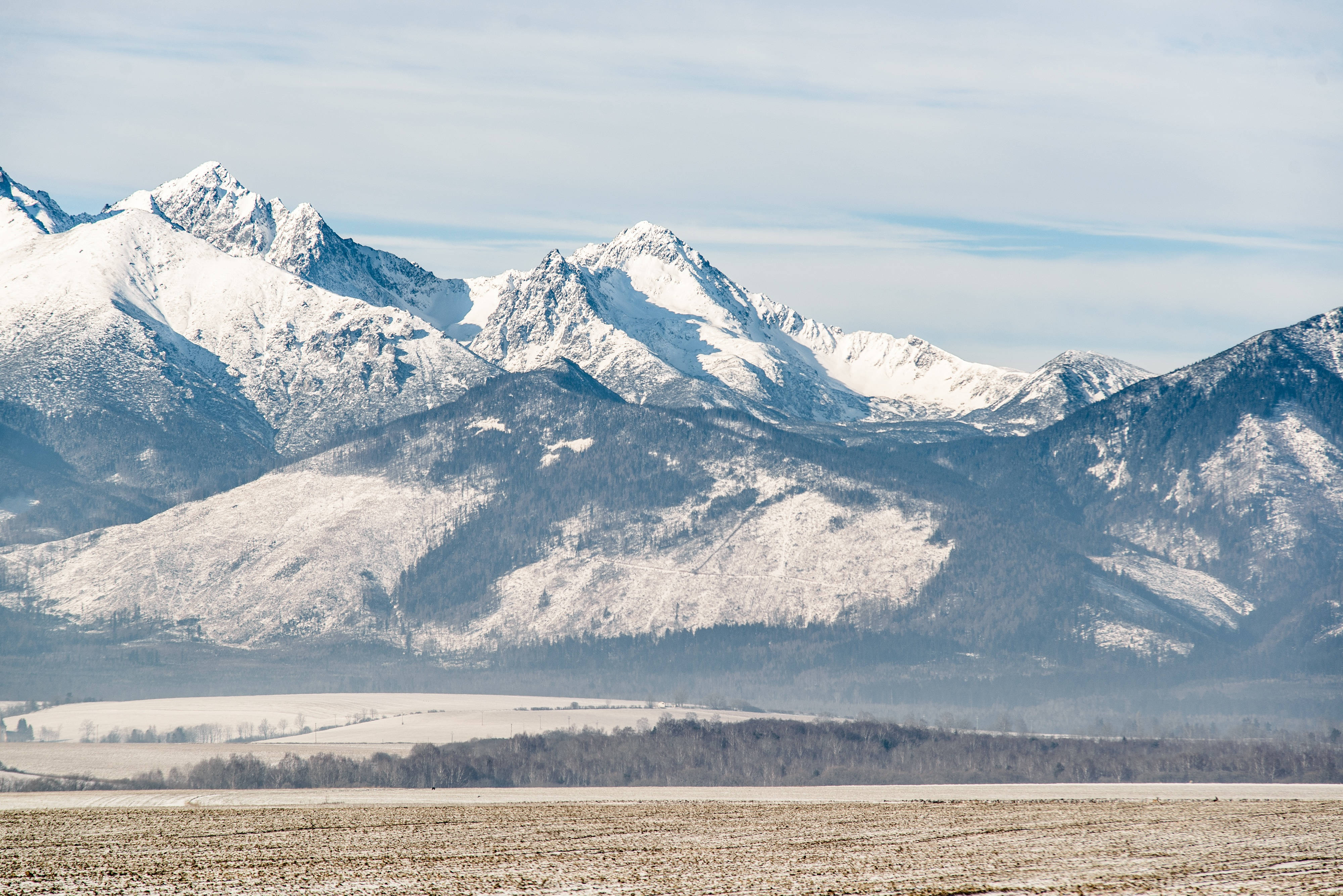 Slovakia, snow-capped mountain peaks, frozen field, 4K Desktop Wallpaper