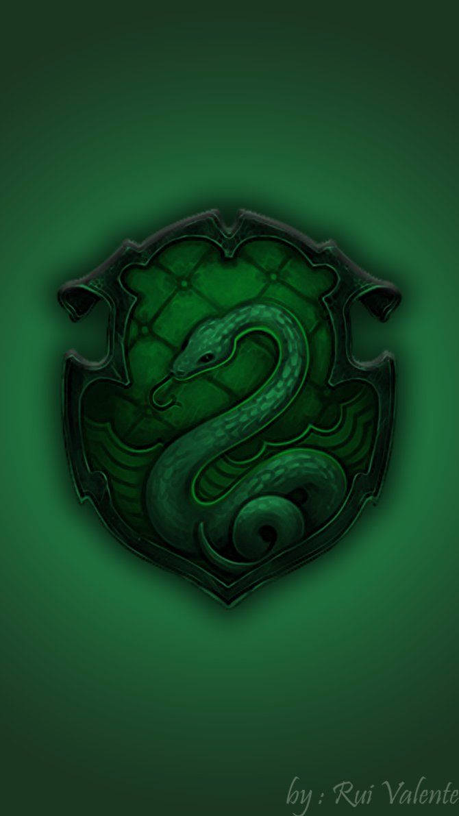 Slytherin, green serpent, shield-shaped crest, SD Phone Wallpaper
