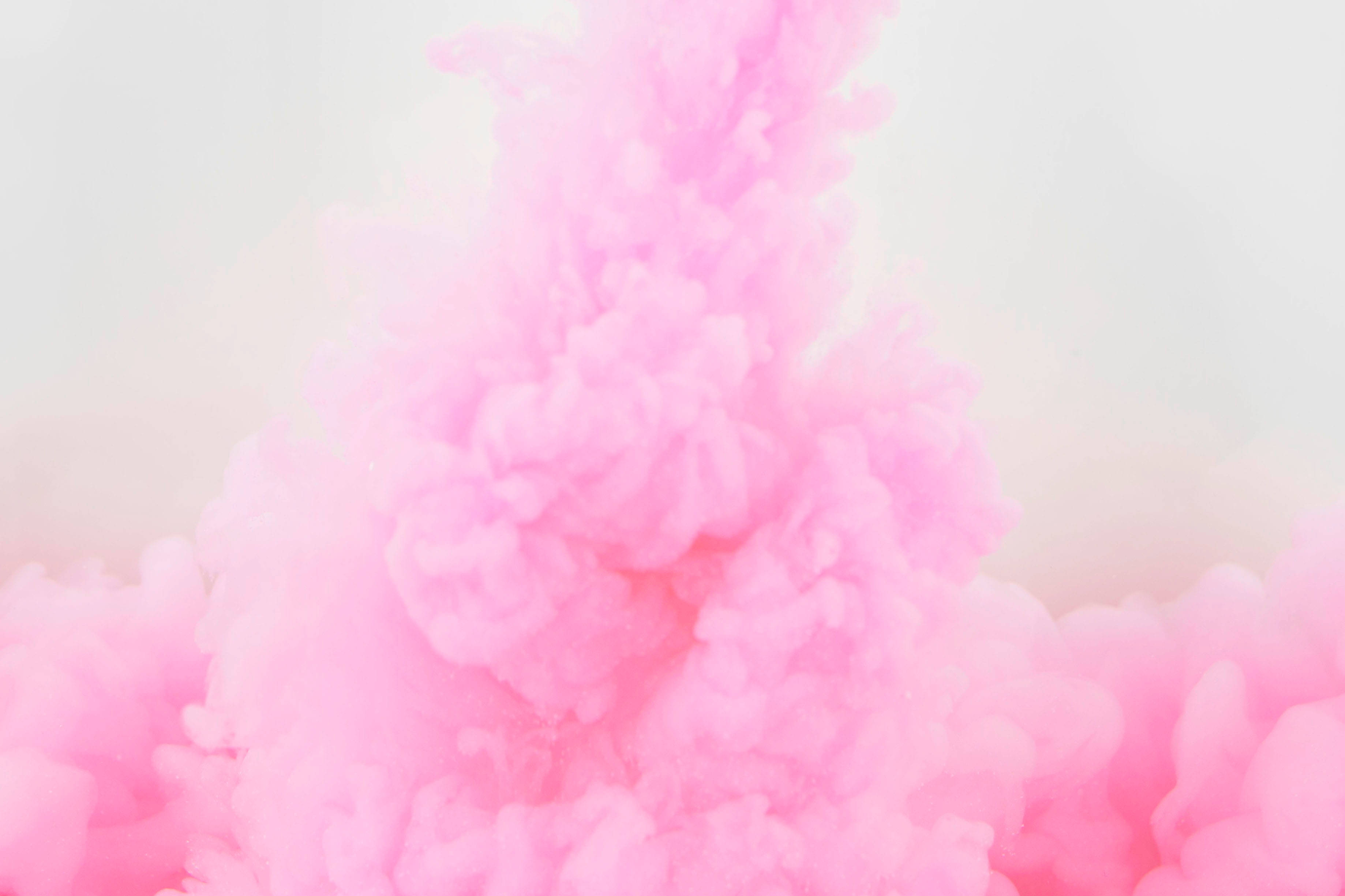 Smoke Pastel Desktop, soft pink ink, pale background, 2K Desktop Wallpaper