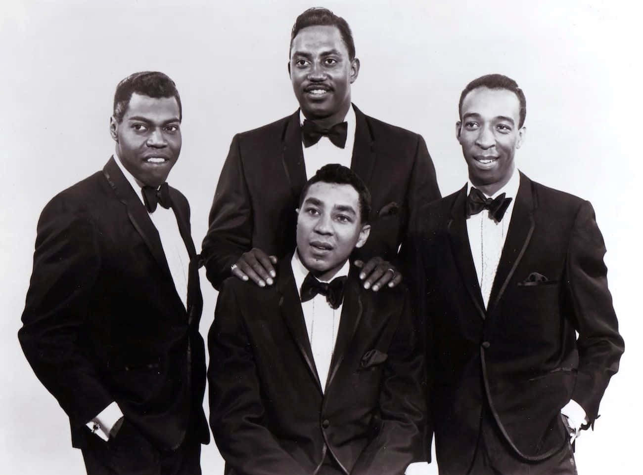 Smokey Robinson And The Miracles, black tuxedos, bow ties, HD Desktop Wallpaper