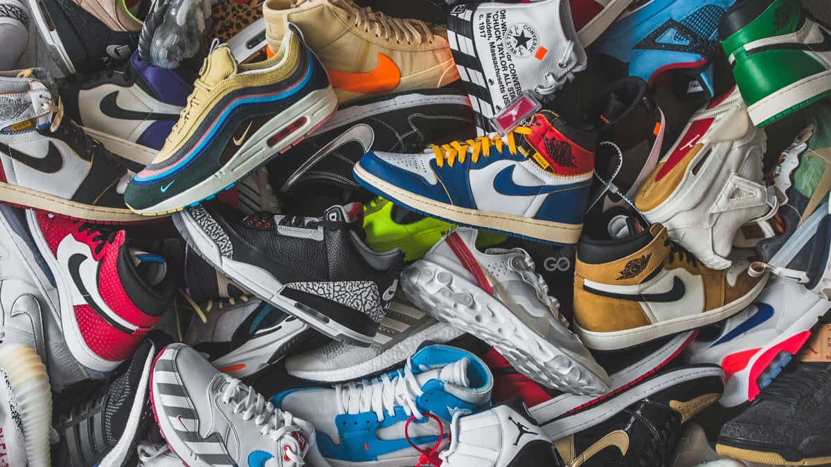 Sneakerhead, colorful sneakers, bold designs, SD Desktop Wallpaper