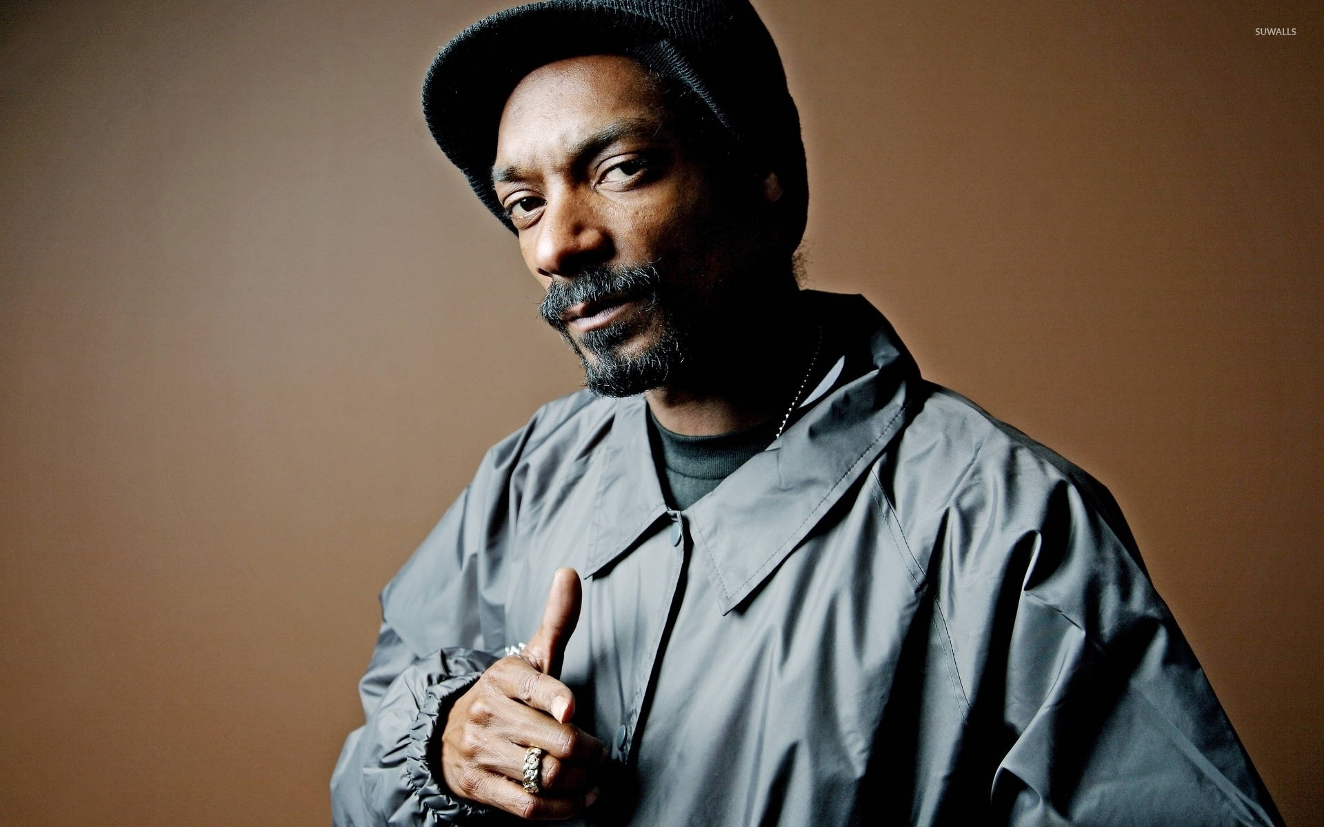 Snoop Dogg, gray shirt, black beanie, Full HD Desktop Wallpaper