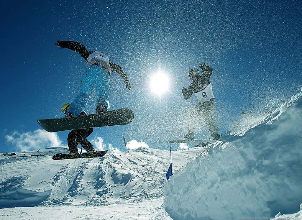 snowboarders, crisp winter air, blazing sun, SD Desktop Wallpaper