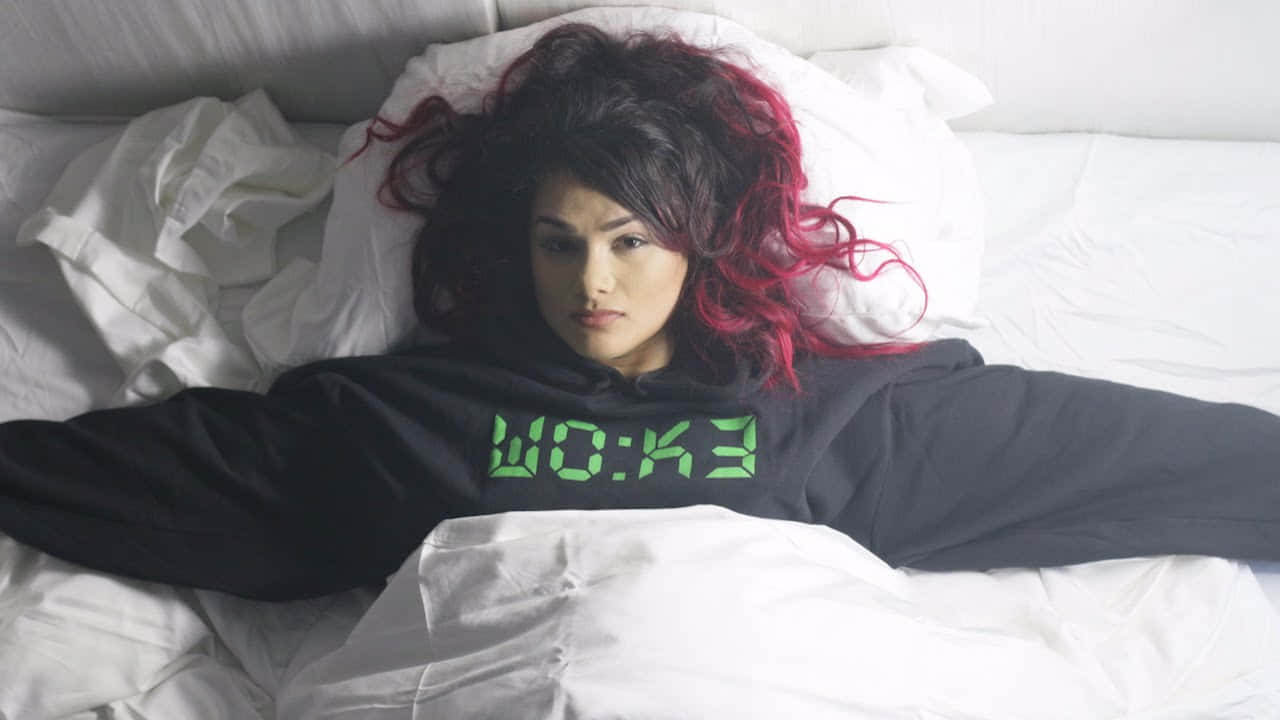 Snow Tha Product, dark red hair, black hoodie, HD Desktop Wallpaper