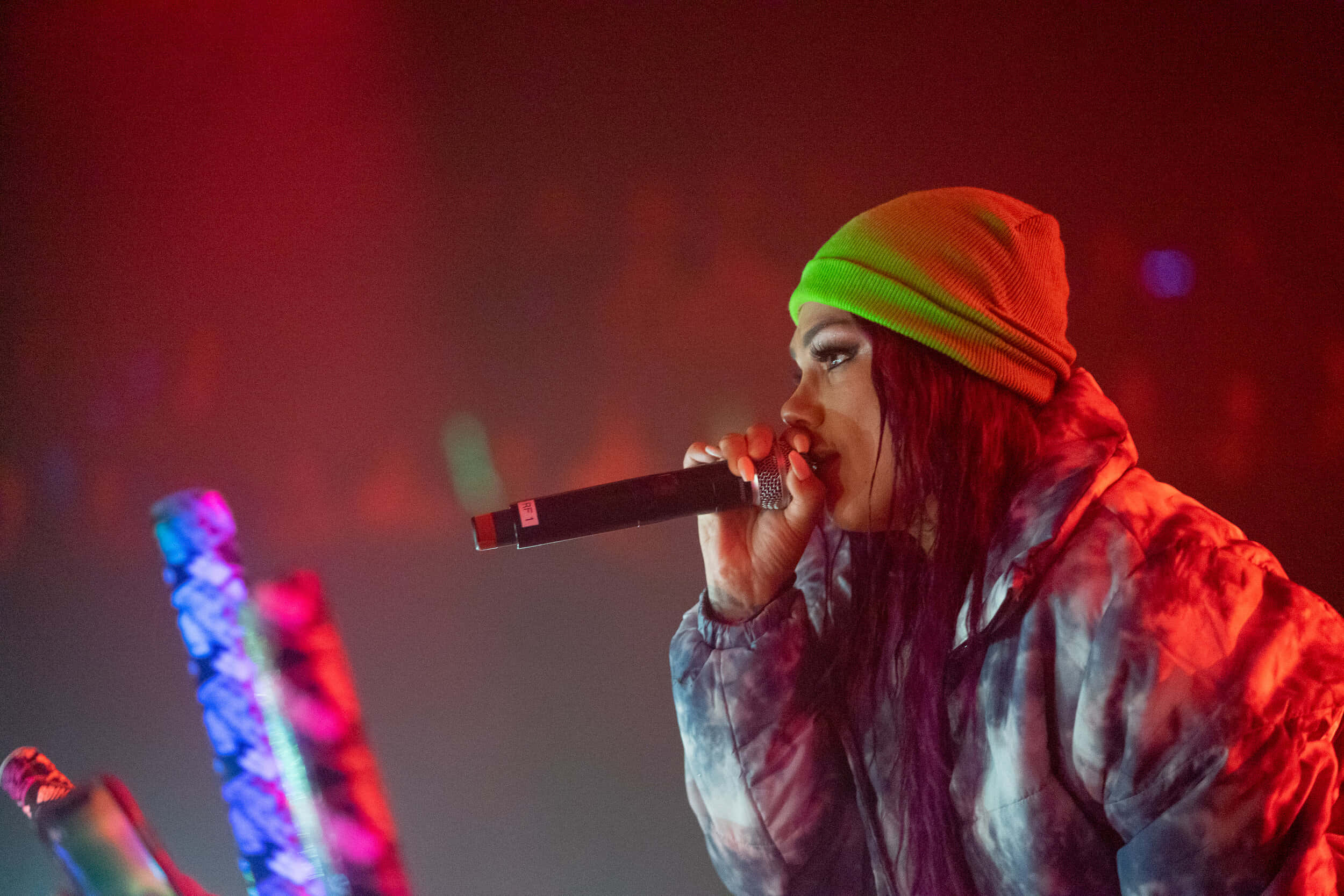 Snow Tha Product, neon beanie, tie-dye jacket, Full HD Desktop Wallpaper