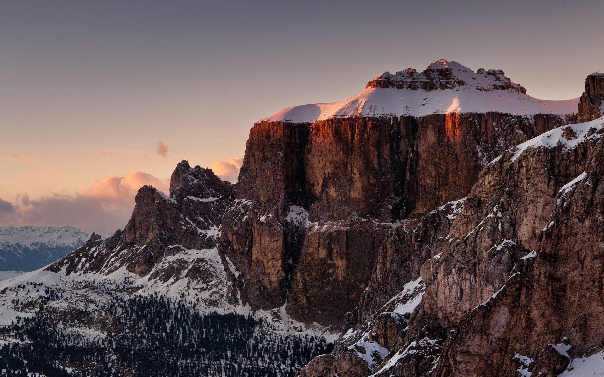 mountain summit, snow capped mountain peaks, warm sunset light, Full HD Desktop Wallpaper