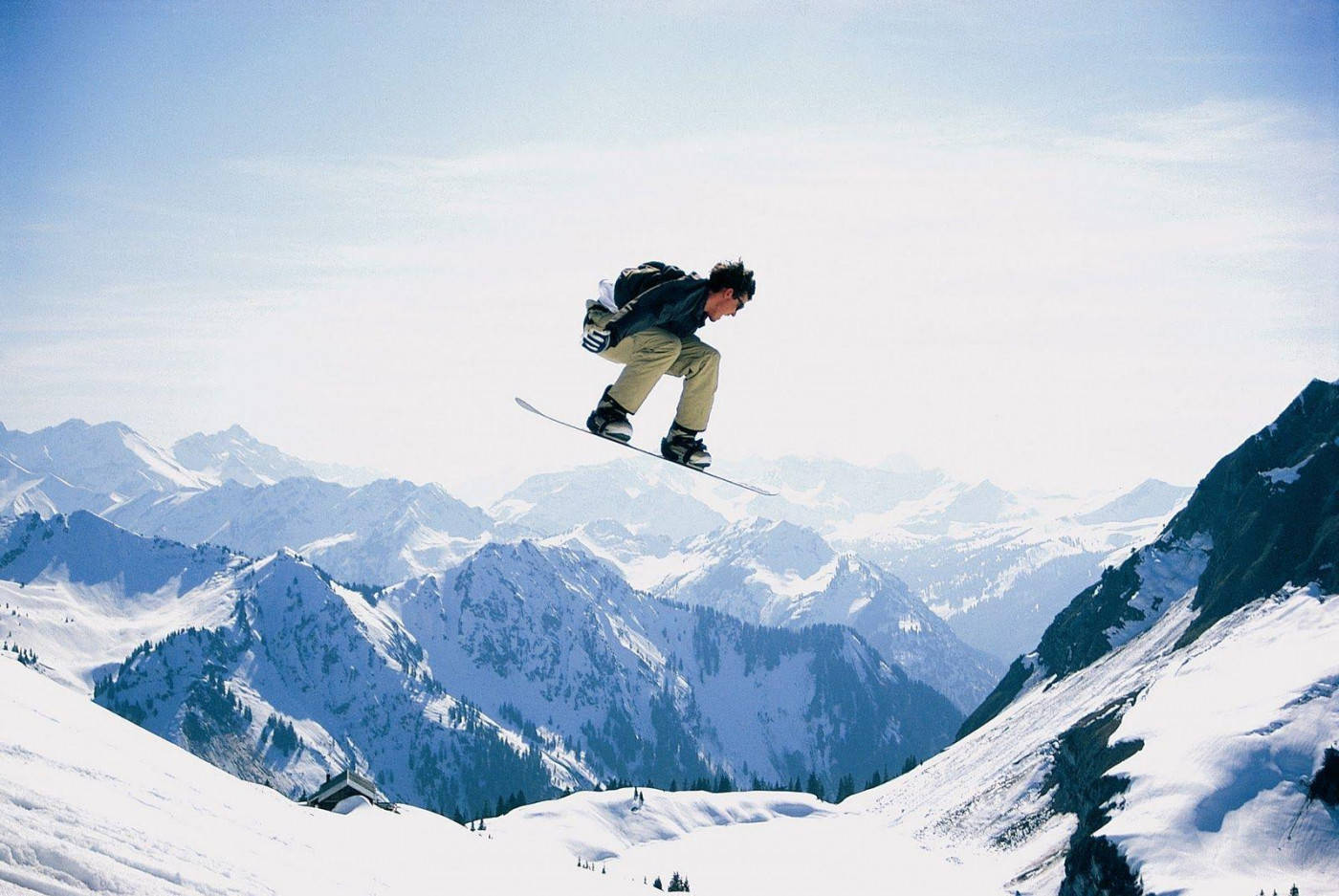 snowboarder, snow-covered mountain valley, clear blue sky, HD Desktop Wallpaper