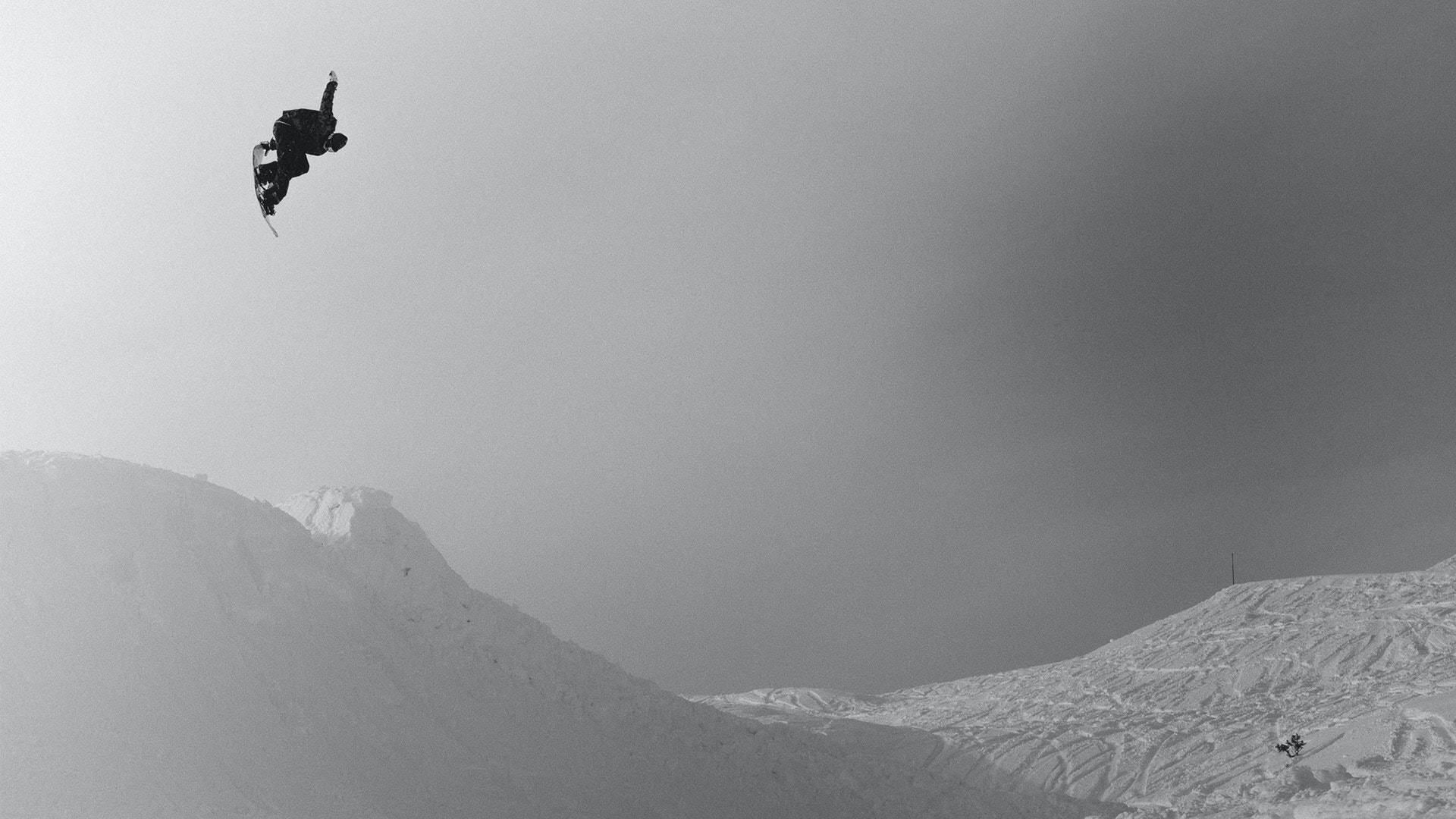 snowboarder, misty mountain valley, black and white shot, Full HD Desktop Wallpaper