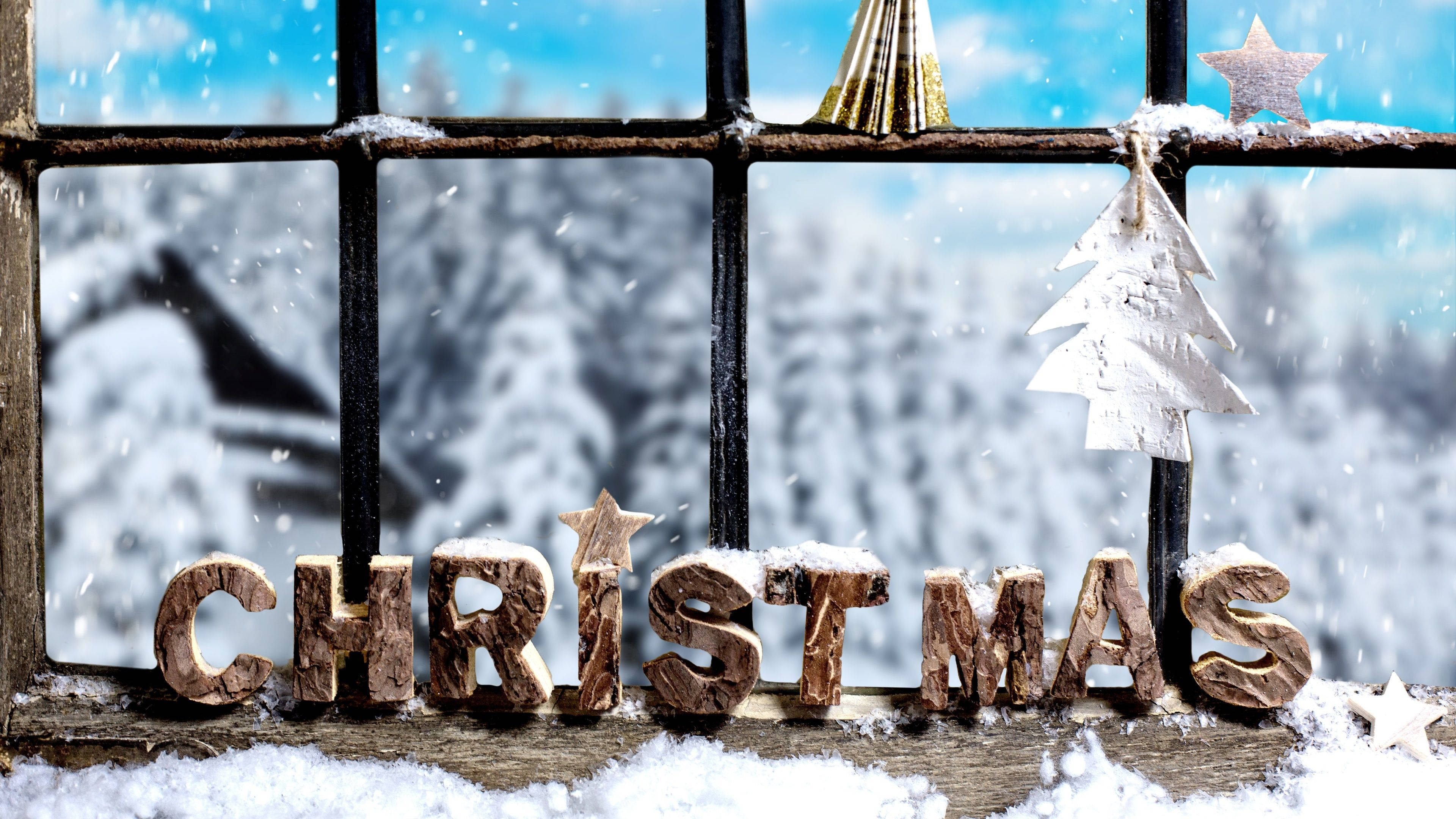 CHRISTMAS, snow-covered wooden letters, windowsill, 4K Desktop Wallpaper