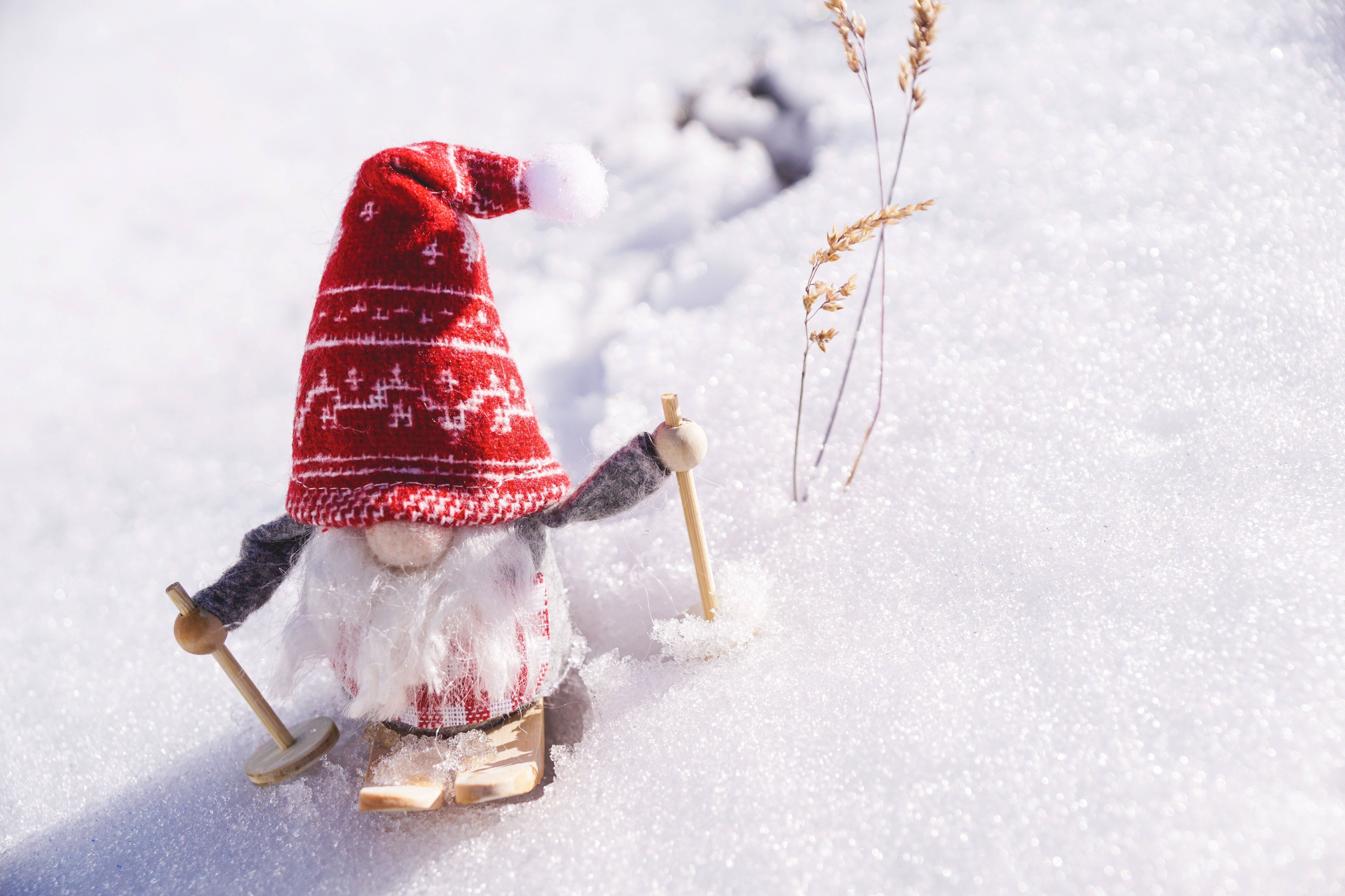 snowy Christmas, red-hatted gnome, white beard, 5K Desktop Wallpaper