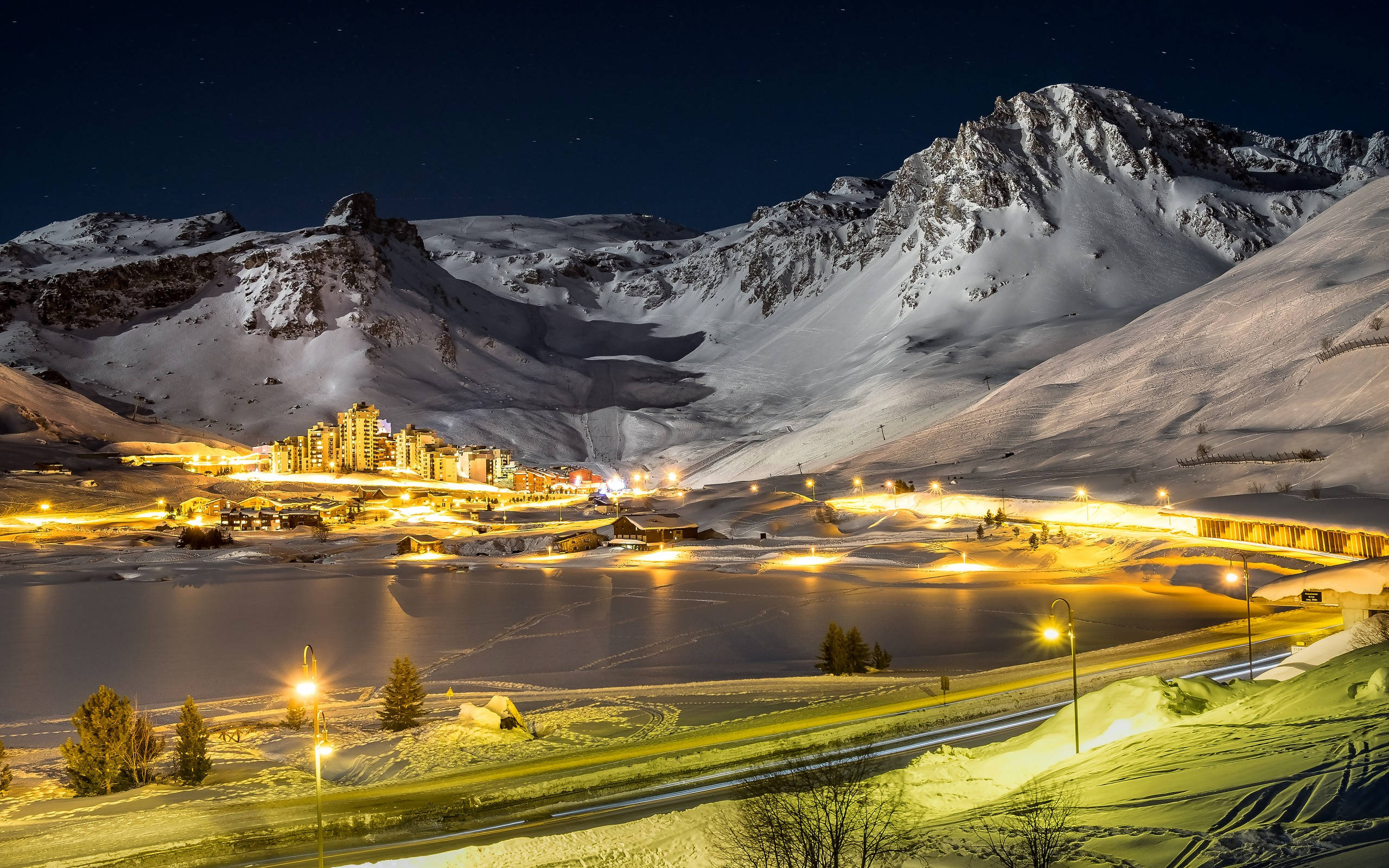 Snowy Village, starry night skies, frozen lake, 2K Desktop Wallpaper