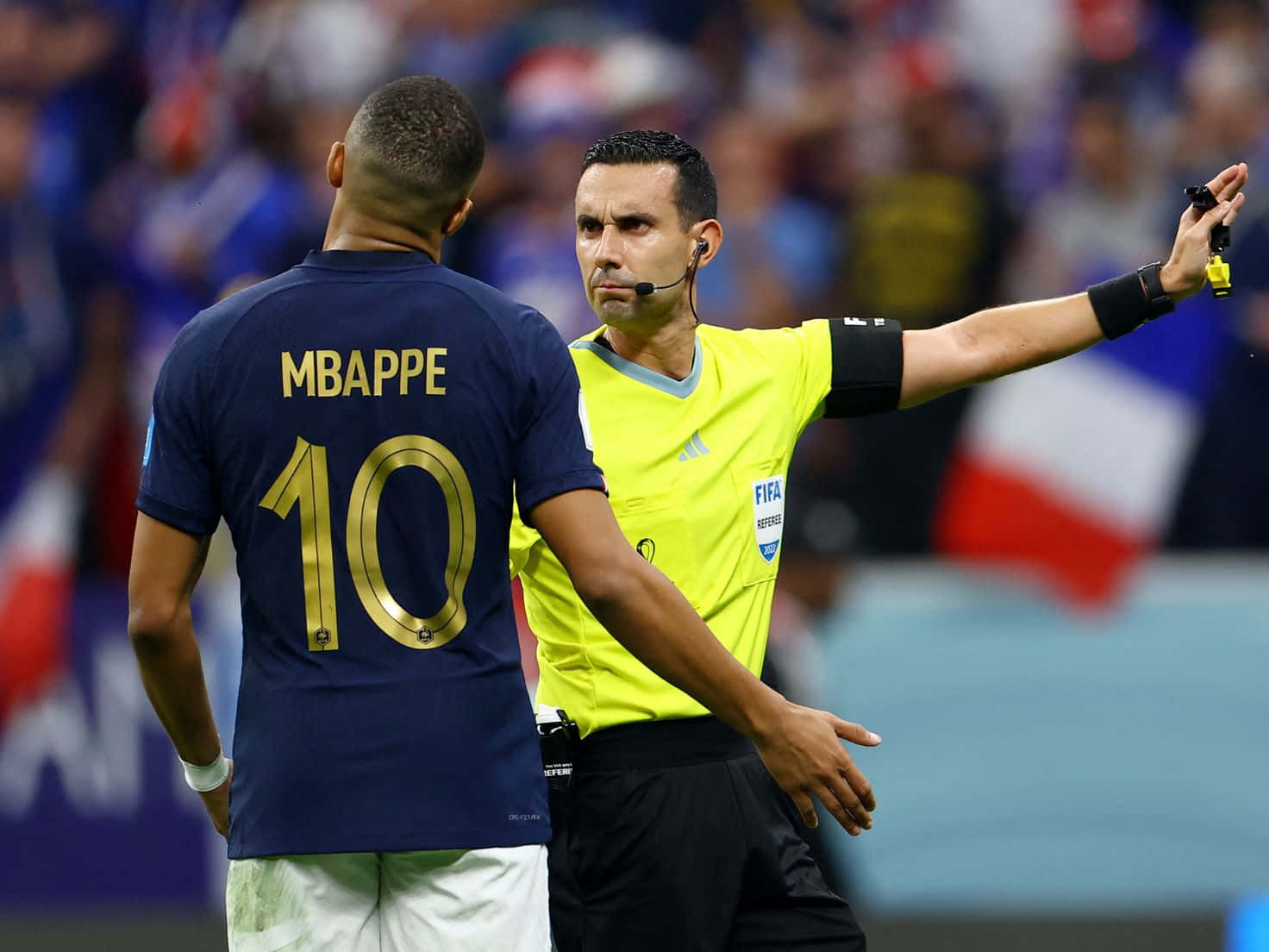 Soccer Referee, bright yellow uniform, red card, HD Desktop Wallpaper