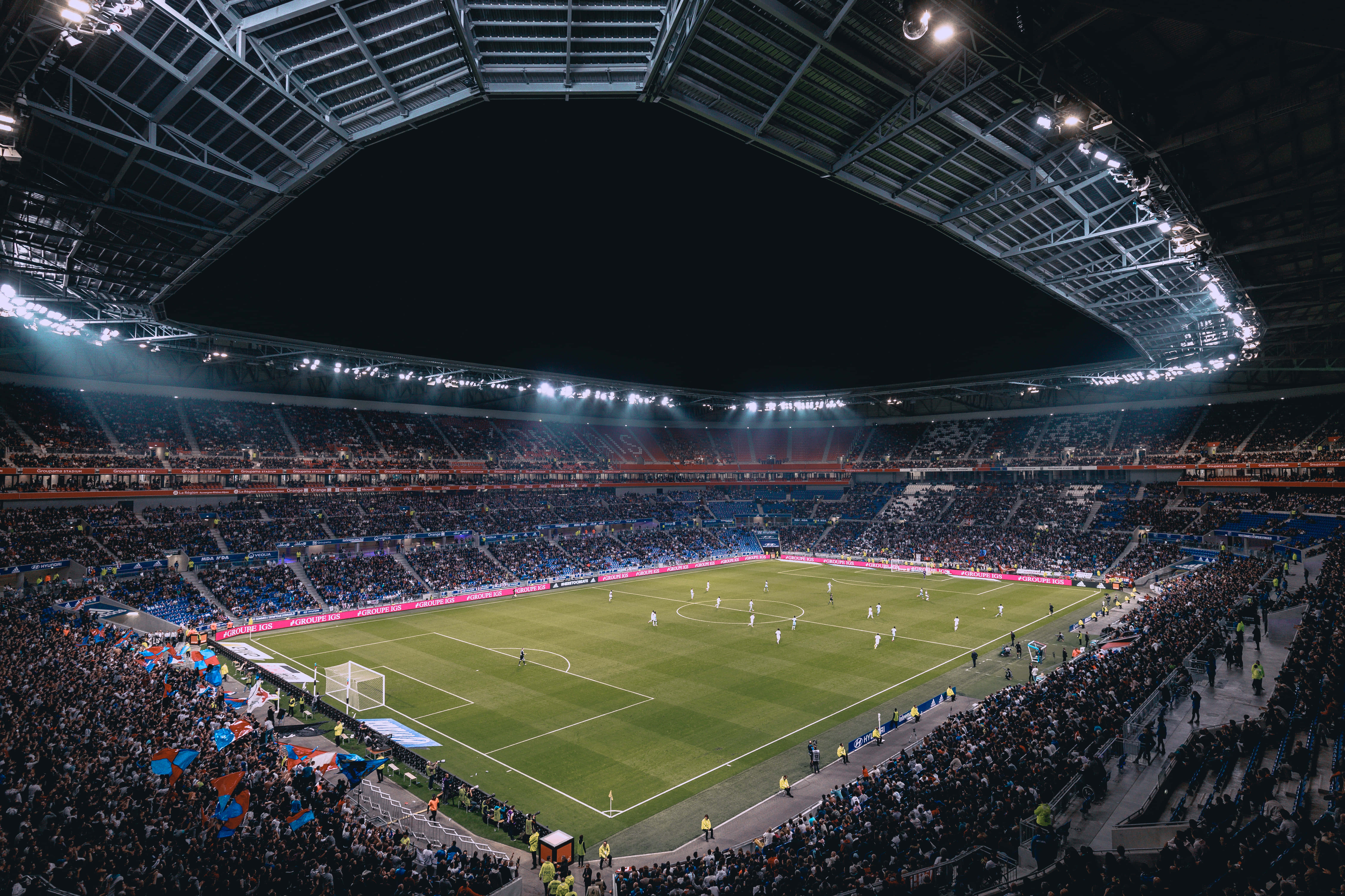 Soccer Stadium, night, green pitch, 5K Desktop Wallpaper