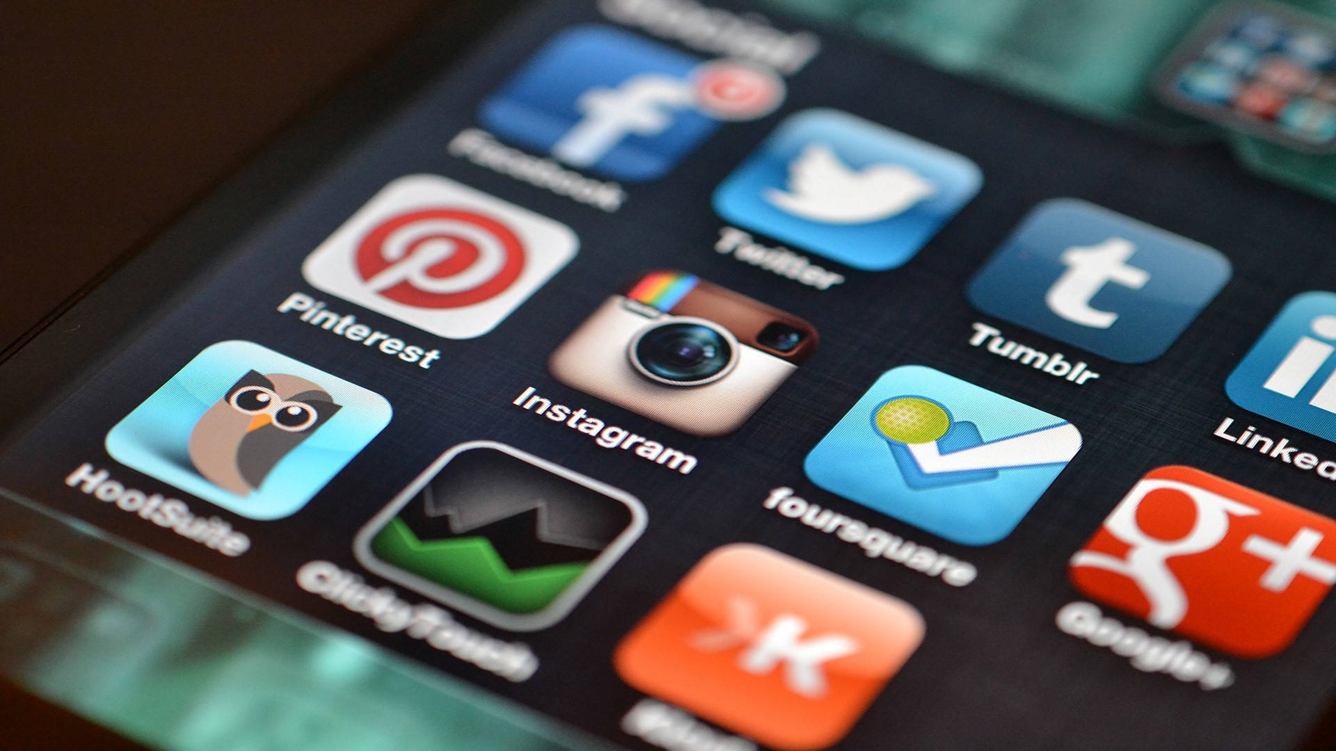 social network applications, smartphone screen, colorful social media app icons, Full HD Desktop Wallpaper