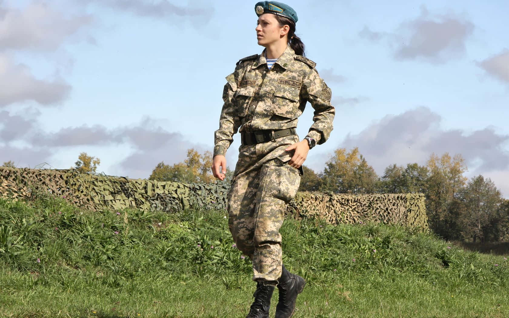 woman, soldier uniform, camouflage uniform, HD Desktop Wallpaper