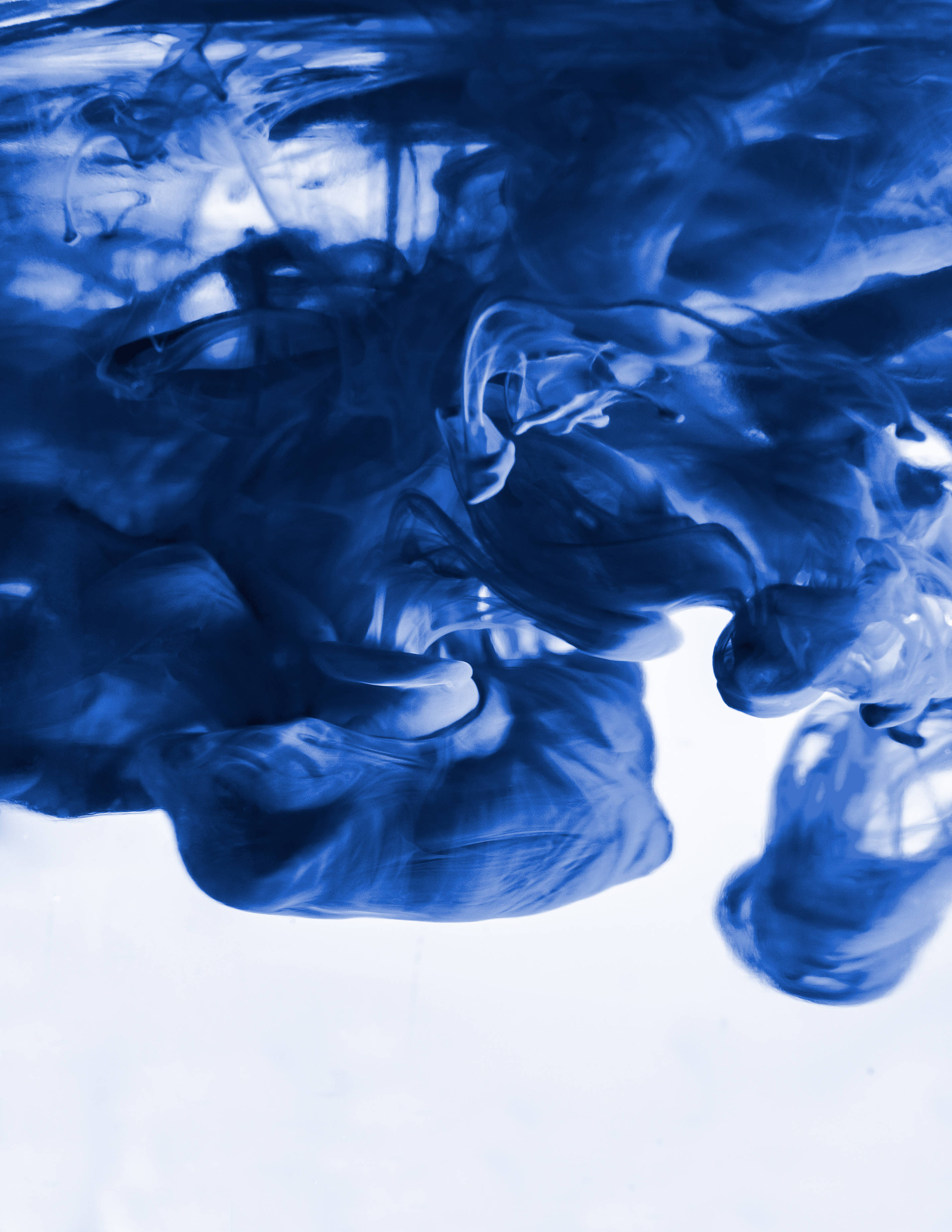 blue wispy curly smoke, deep blue ink, clear water, 2K Phone Wallpaper