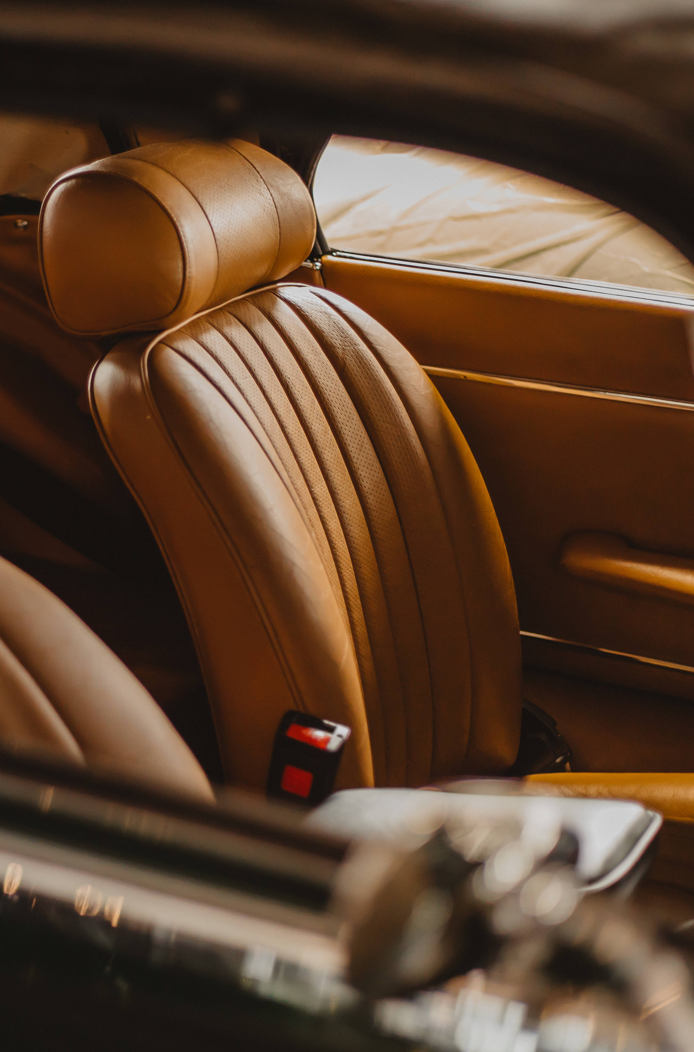 iPhone, brown, car seats, 4K Phone Wallpaper