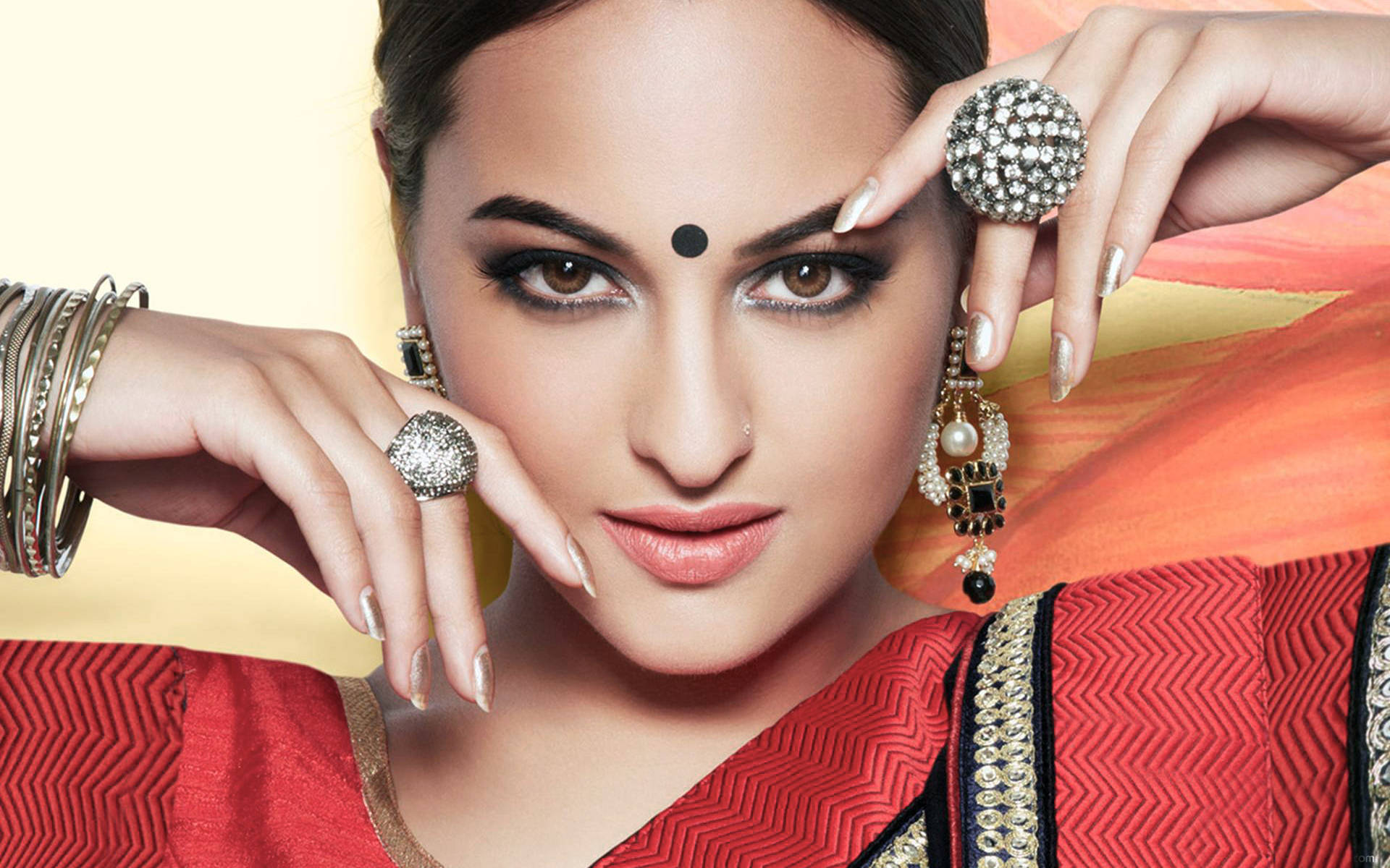 Sonakshi Sinha, red patterned sari, intricate jewelry, Full HD Desktop Wallpaper