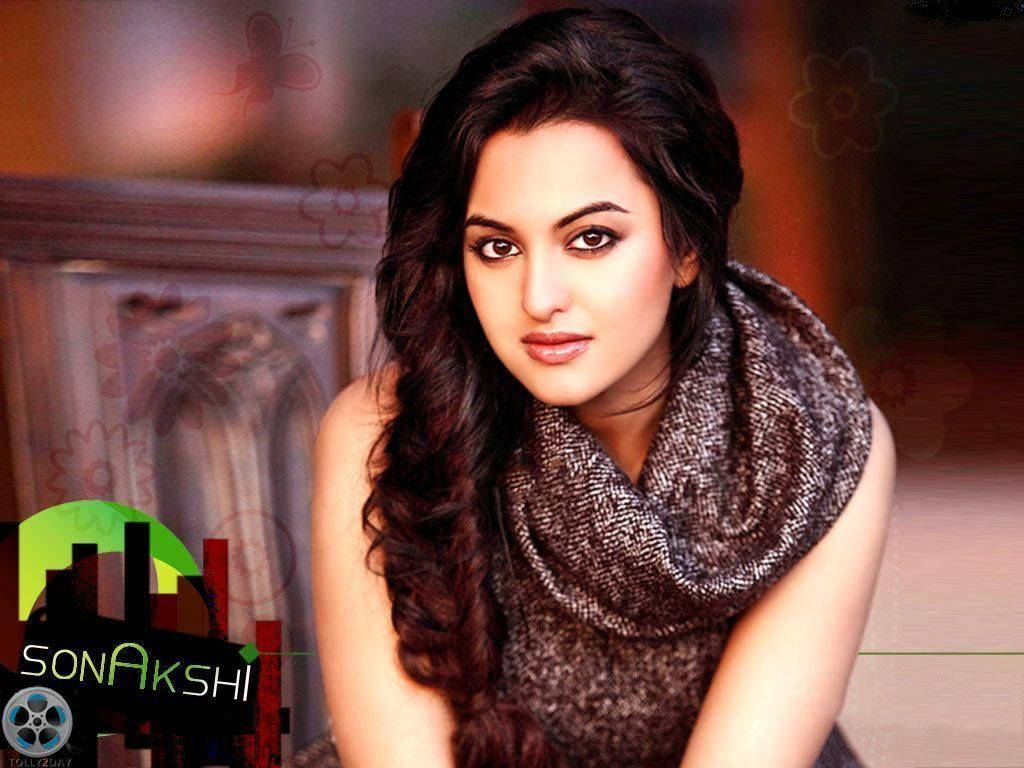 Sonakshi Sinha, long dark wavy hair, textured scarf, SD Desktop Wallpaper