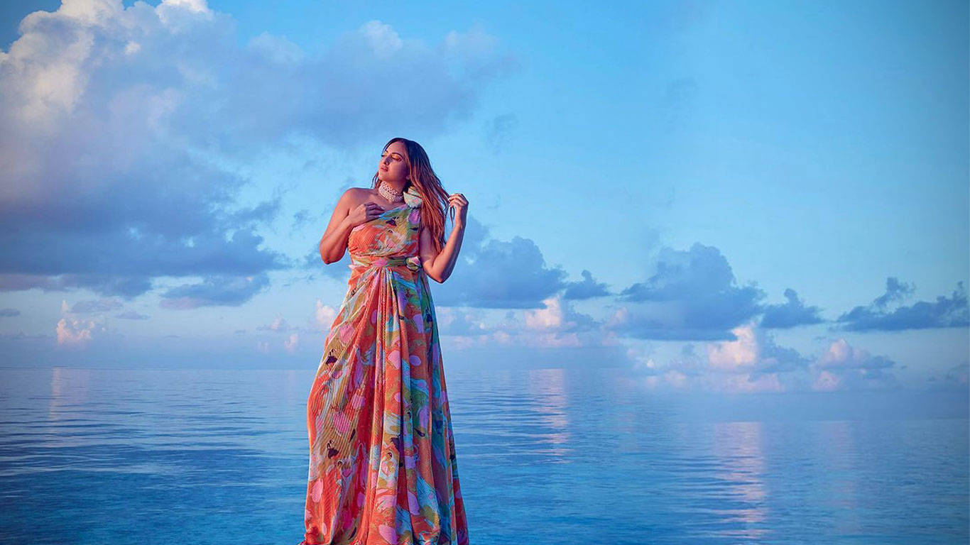Sonakshi Sinha, long dress, colorful floral dress, HD Desktop Wallpaper