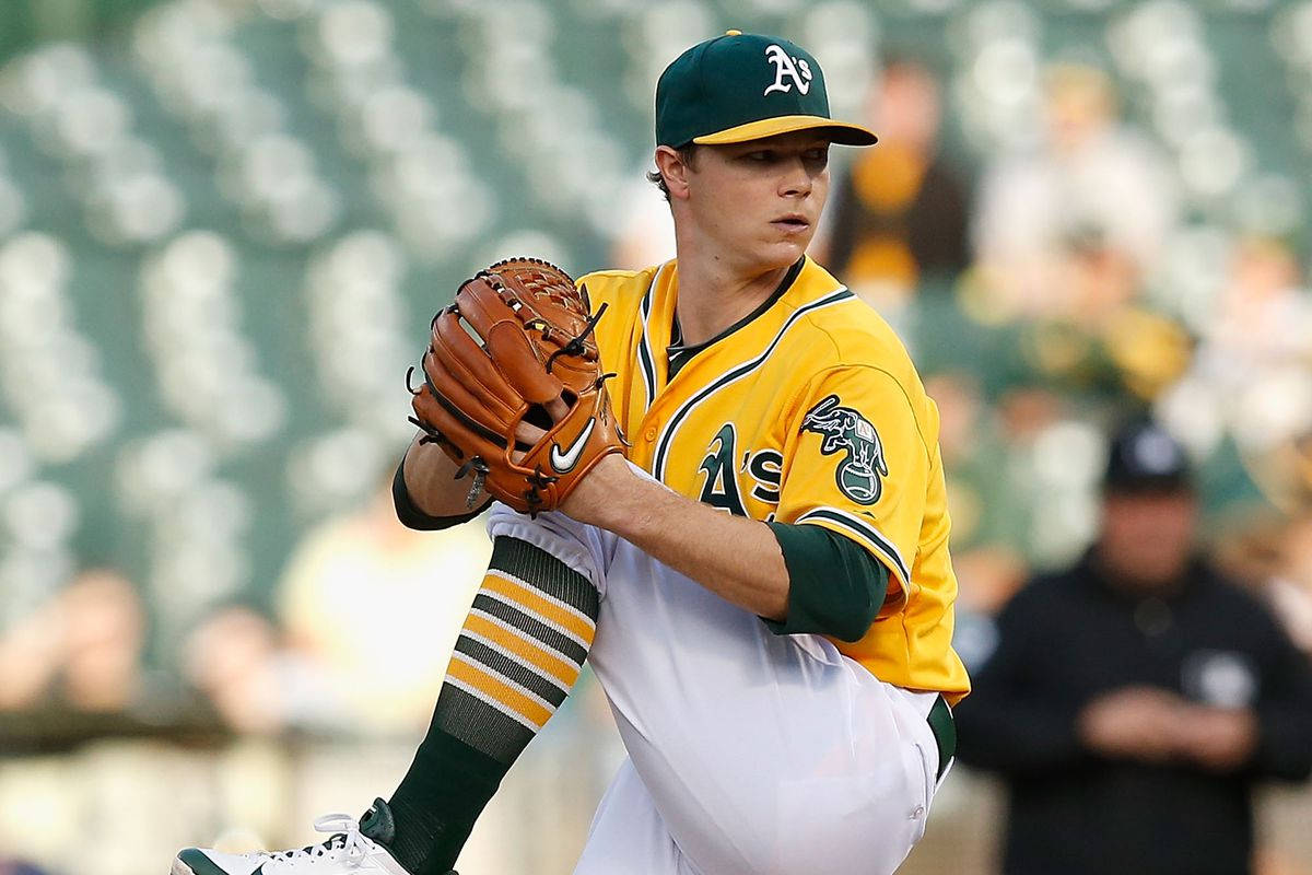 Sonny Gray, green and gold uniform, sunlit field, SD Desktop Wallpaper