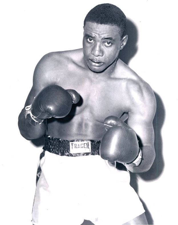 Sonny Liston, boxing portrait, muscular black boxer, SD Phone Wallpaper