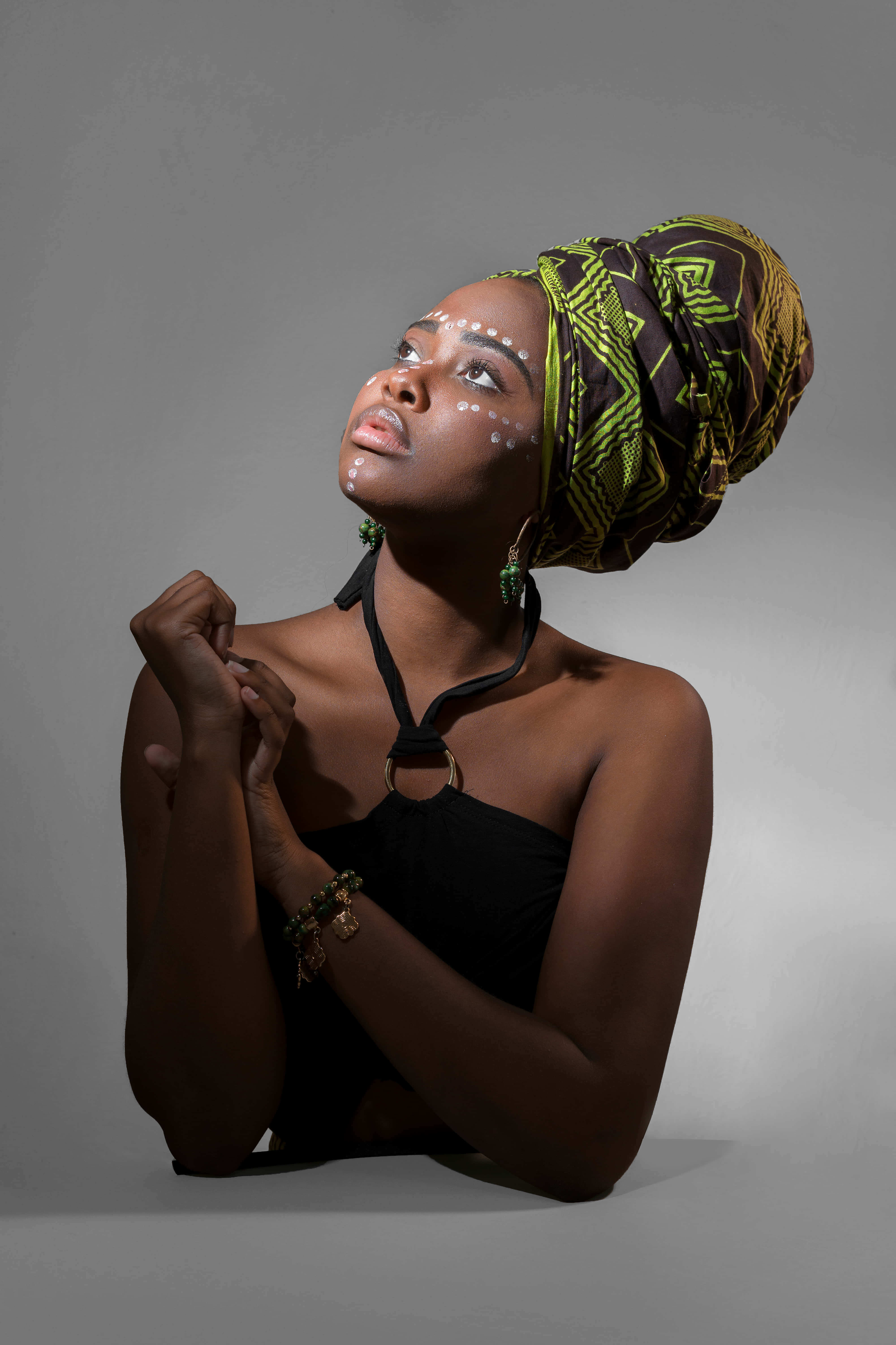 South African Woman, traditional headdress, patterned headwrap, 5K Phone Wallpaper