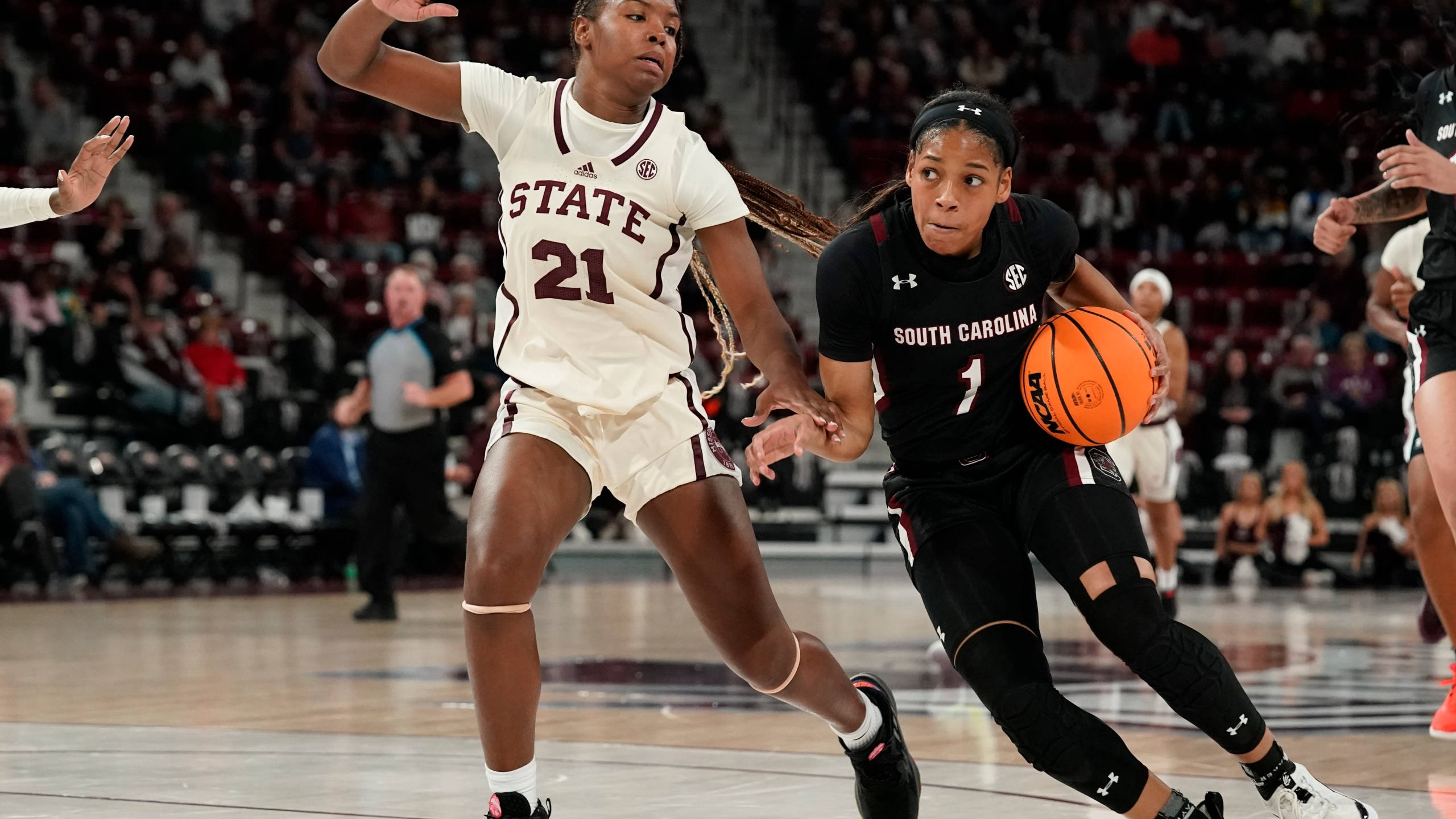 South Carolina Gamecocks, women basketball, black, 2K Desktop Wallpaper