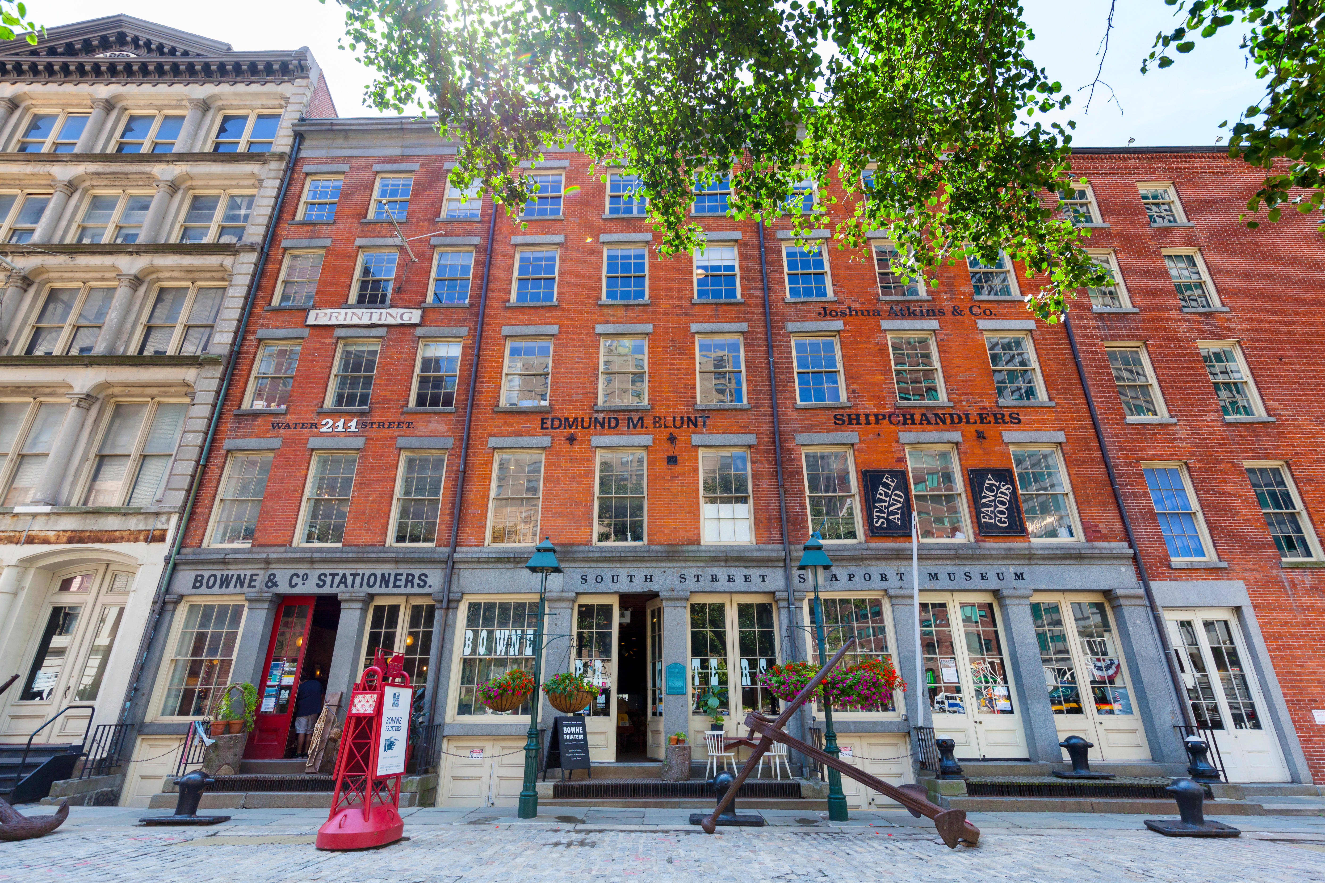 South Street Seaport, historic brick buildings, vintage shop signs, 5K Desktop Wallpaper